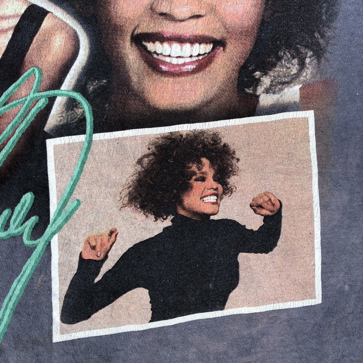 Band Tees × Rap Tees 🔥Thrash🔥Icon🔥Whitney Houston Big Image Promo Raptees Design Size US L / EU 52-54 / 3 - 8 Thumbnail