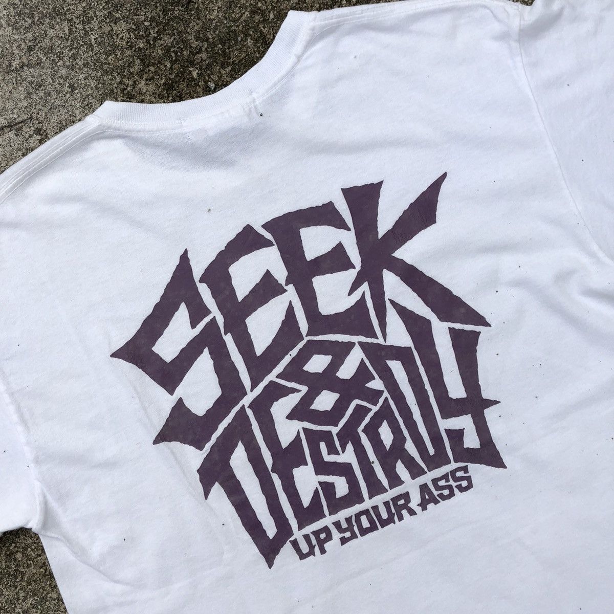 Welcome Skateboards Rare Vintage Seek & Destroy Up Your Ass Parody Skate Tee Size US M / EU 48-50 / 2 - 2 Thumbnail