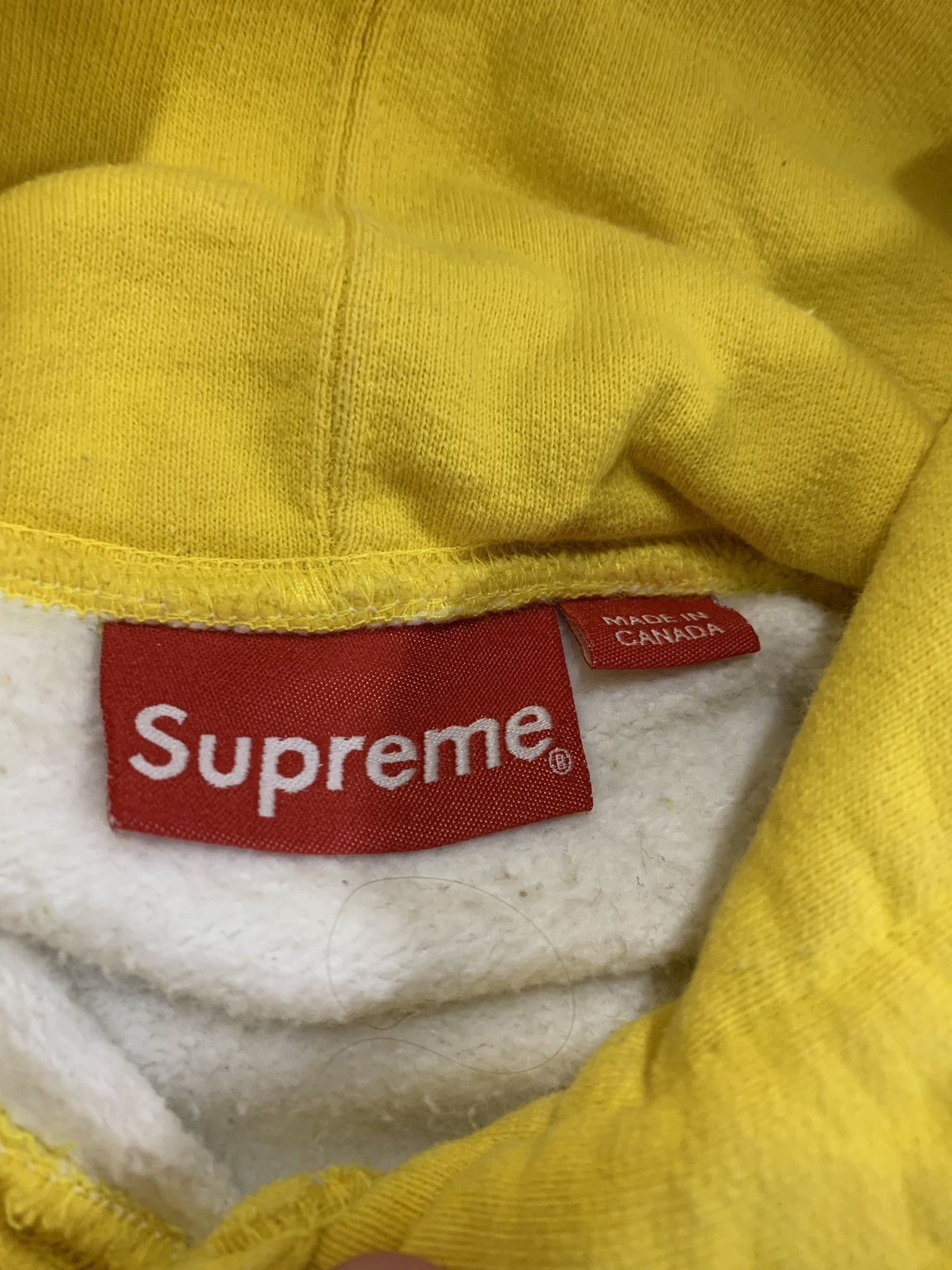 Supreme Supreme FW 17 Yellow Blocked Hoodie Sweatshirt Size US XL / EU 56 / 4 - 2 Thumbnail