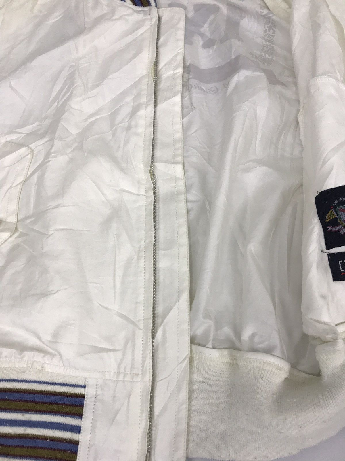 Japanese Brand Ixiz Windbreaker Light Jacket Bomber Big Logo Size US S / EU 44-46 / 1 - 6 Thumbnail