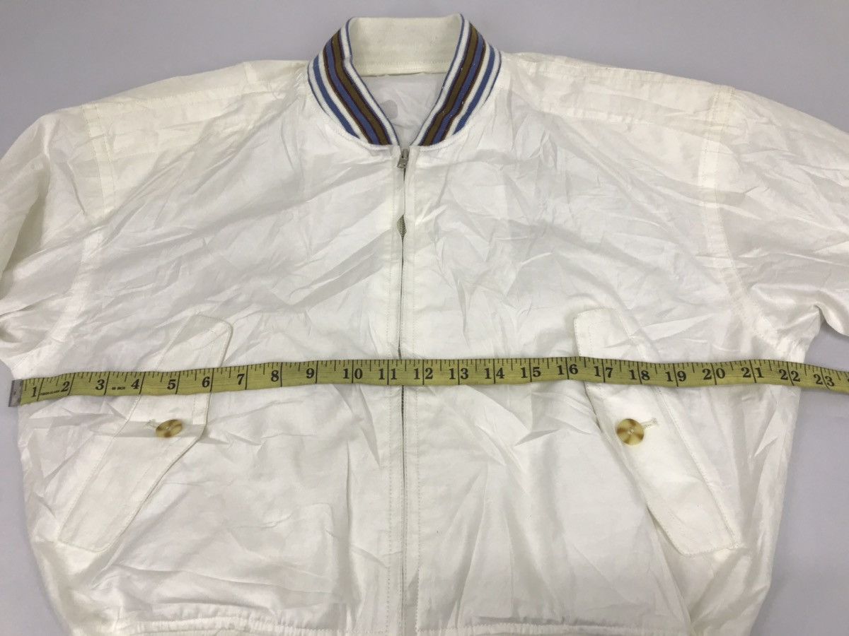 Japanese Brand Ixiz Windbreaker Light Jacket Bomber Big Logo Size US S / EU 44-46 / 1 - 8 Thumbnail
