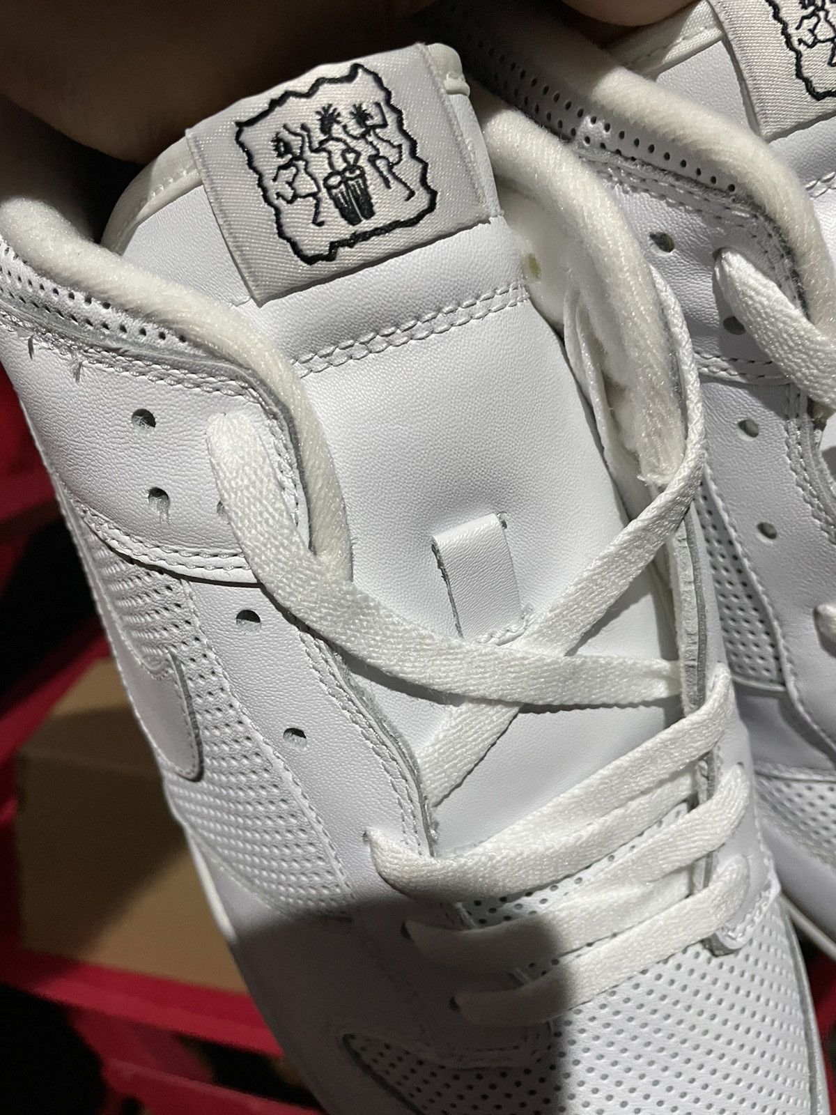 Nike Dunk Low White | White-Black (Gum O | S) Size US 13 / EU 46 - 9 Thumbnail