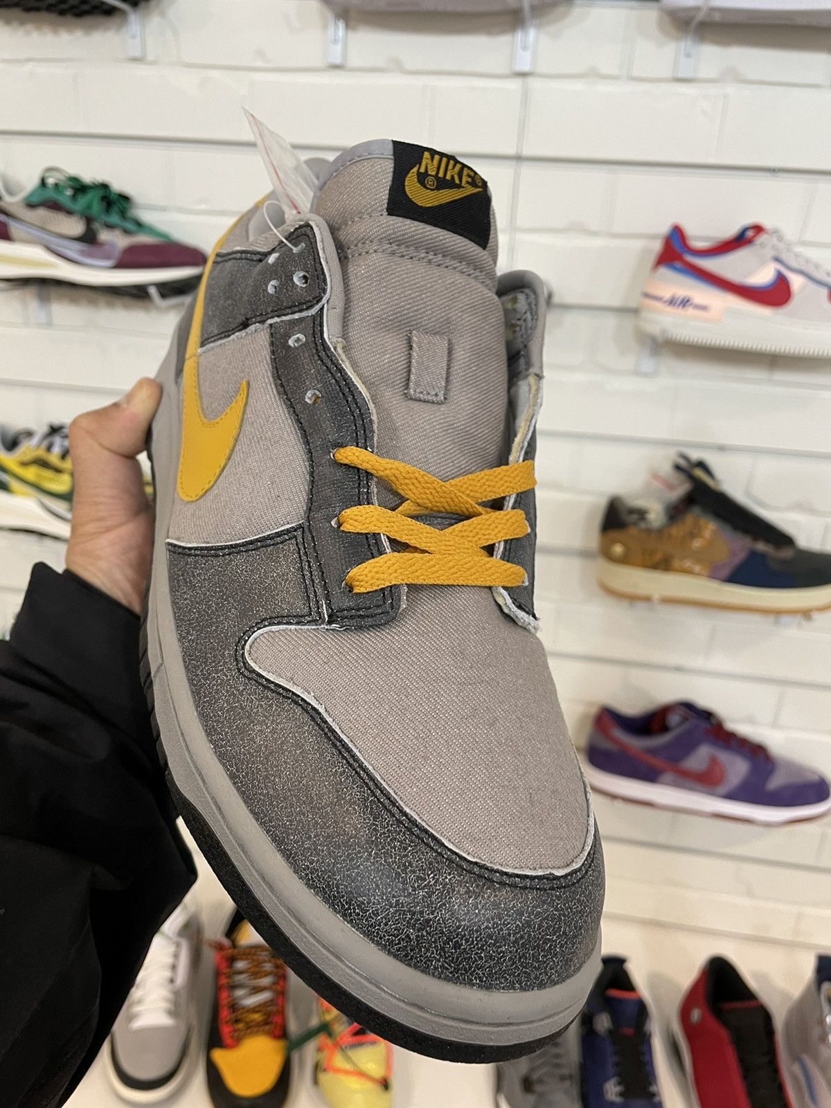 Nike Dunk Low Ltd Black | Gold Leaf-Medium Grey Size US 13 / EU 46 - 2 Thumbnail