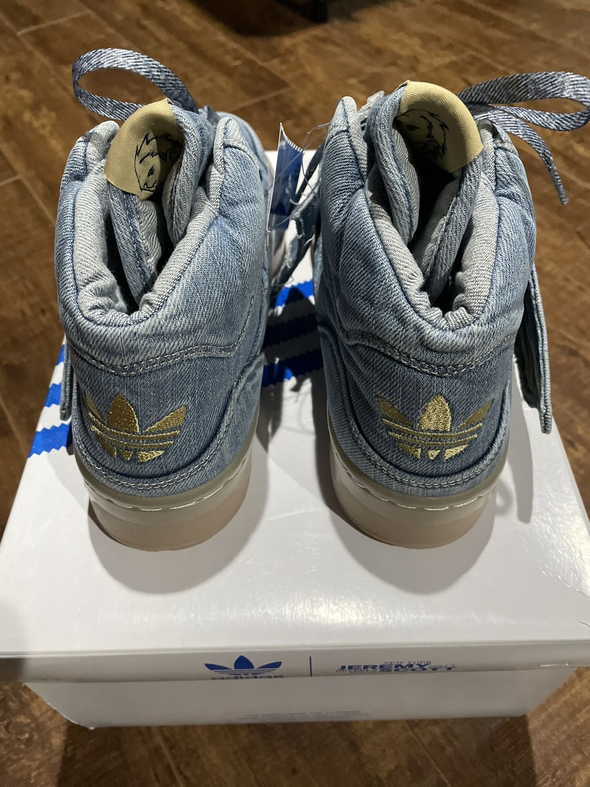Adidas × Jeremy Scott JS Wings Denim 1.0 Jeremy Scott Adidas Originals ObyO 8.5 Size US 8.5 / EU 41-42 - 4 Thumbnail
