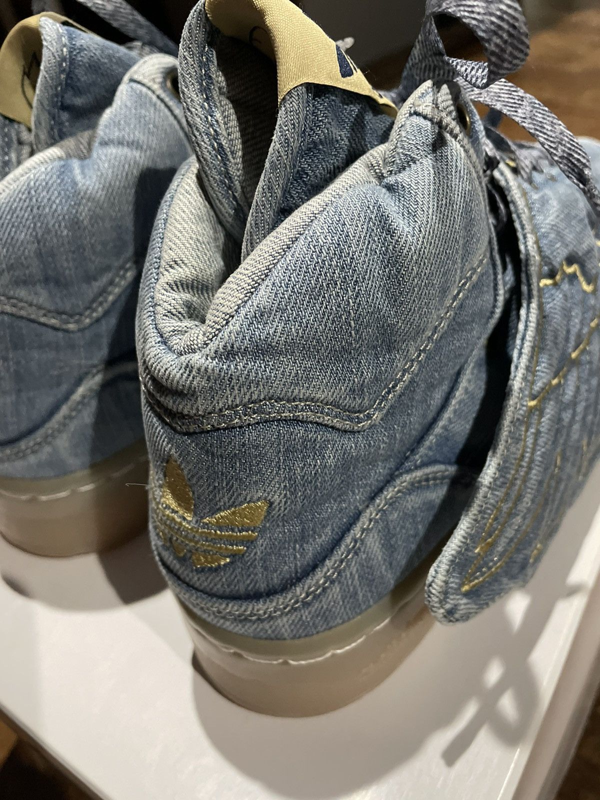 Adidas × Jeremy Scott JS Wings Denim 1.0 Jeremy Scott Adidas Originals ObyO 8.5 Size US 8.5 / EU 41-42 - 3 Thumbnail
