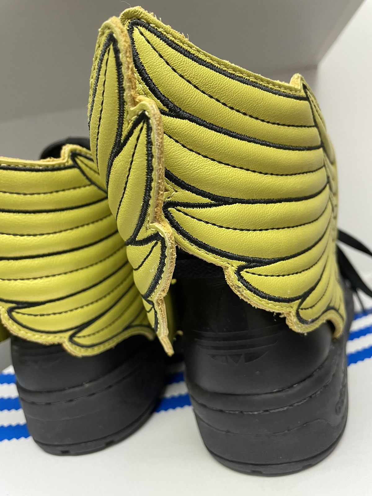 Adidas × Jeremy Scott JS Wings 2.0 Jeremy Scott Adidas Originals ObyO Consortium Size US 8 / EU 41 - 7 Thumbnail
