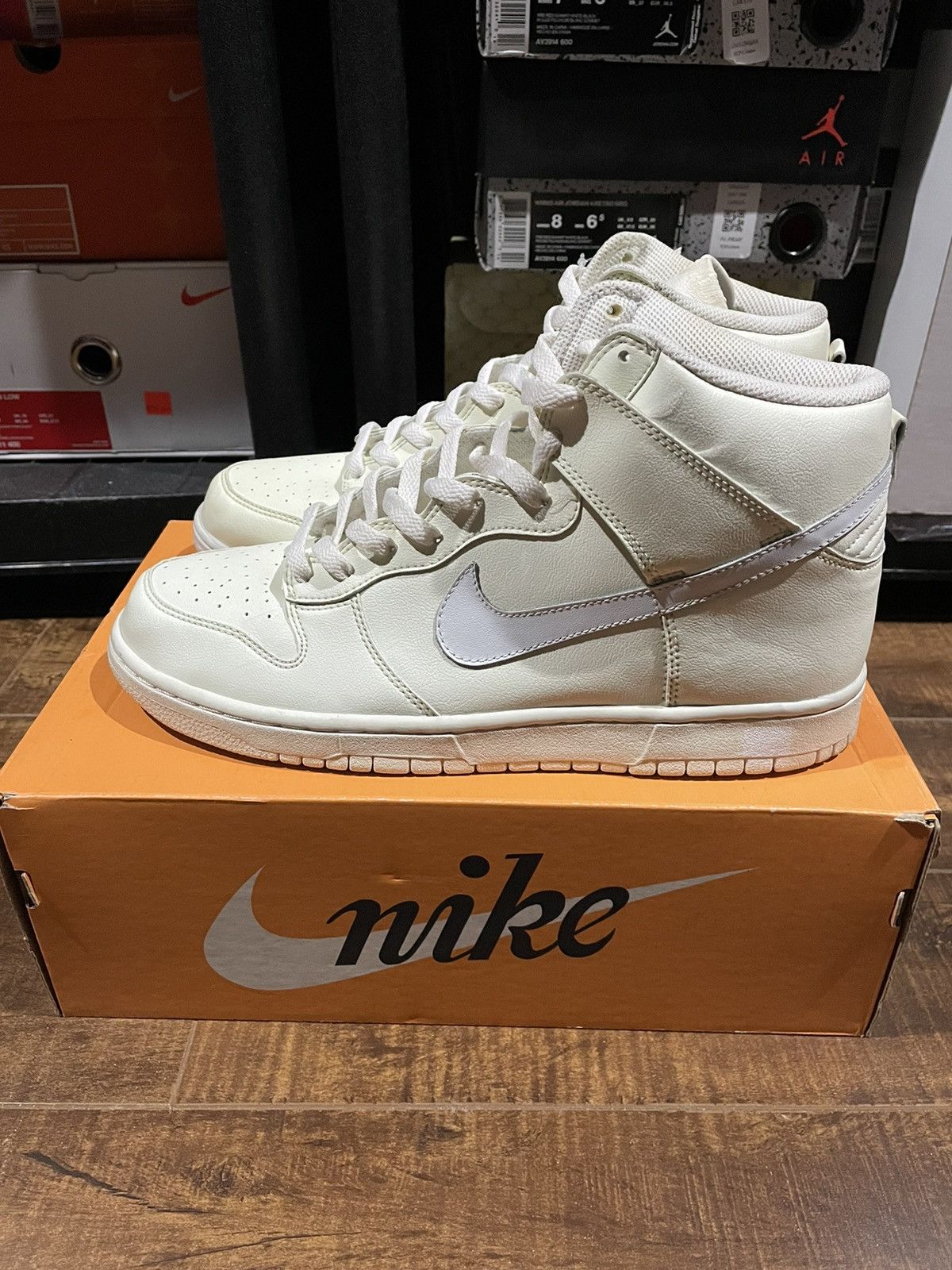Nike Dunk High Premium Glow In The Dark size 11 Size US 11 / EU 44 - 1 Thumbnail