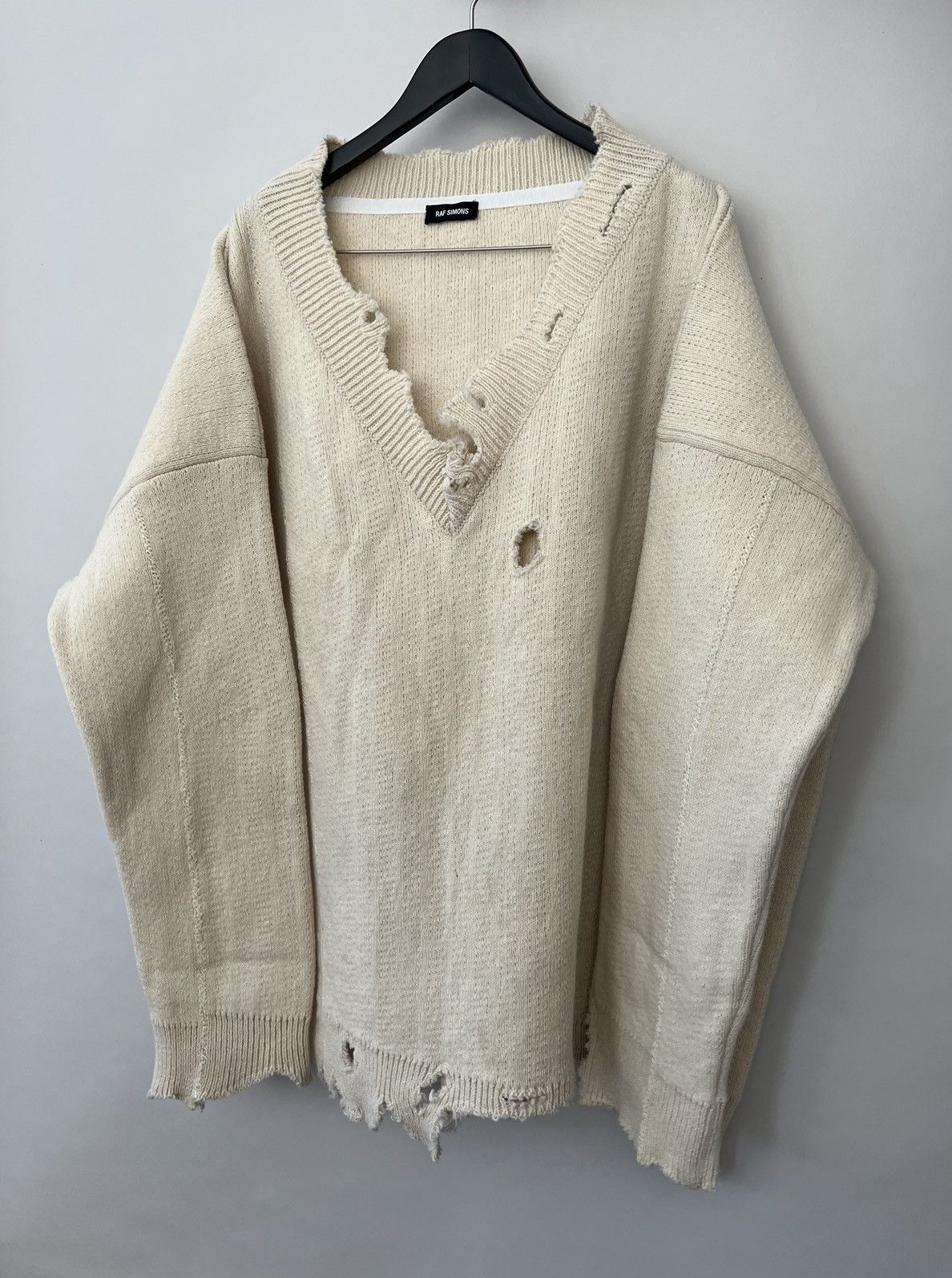Raf Simons AW16 Distressed Wool Sweater Size US XL / EU 56 / 4 - 4 Thumbnail
