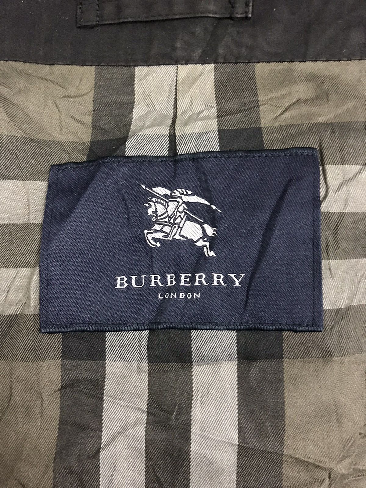 Burberry Vintage 90s BURBERRY London England Trench Coat Nova Check Size US L / EU 52-54 / 3 - 5 Thumbnail