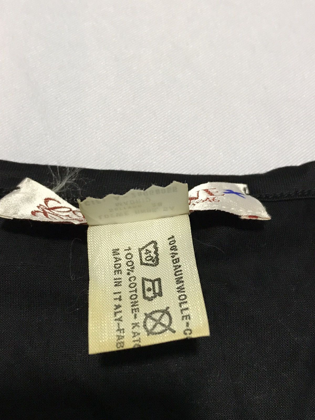 Loewe × Vintage Vintage Embroided Loewe Logo Tee Made in Italy Size US M / EU 48-50 / 2 - 5 Thumbnail