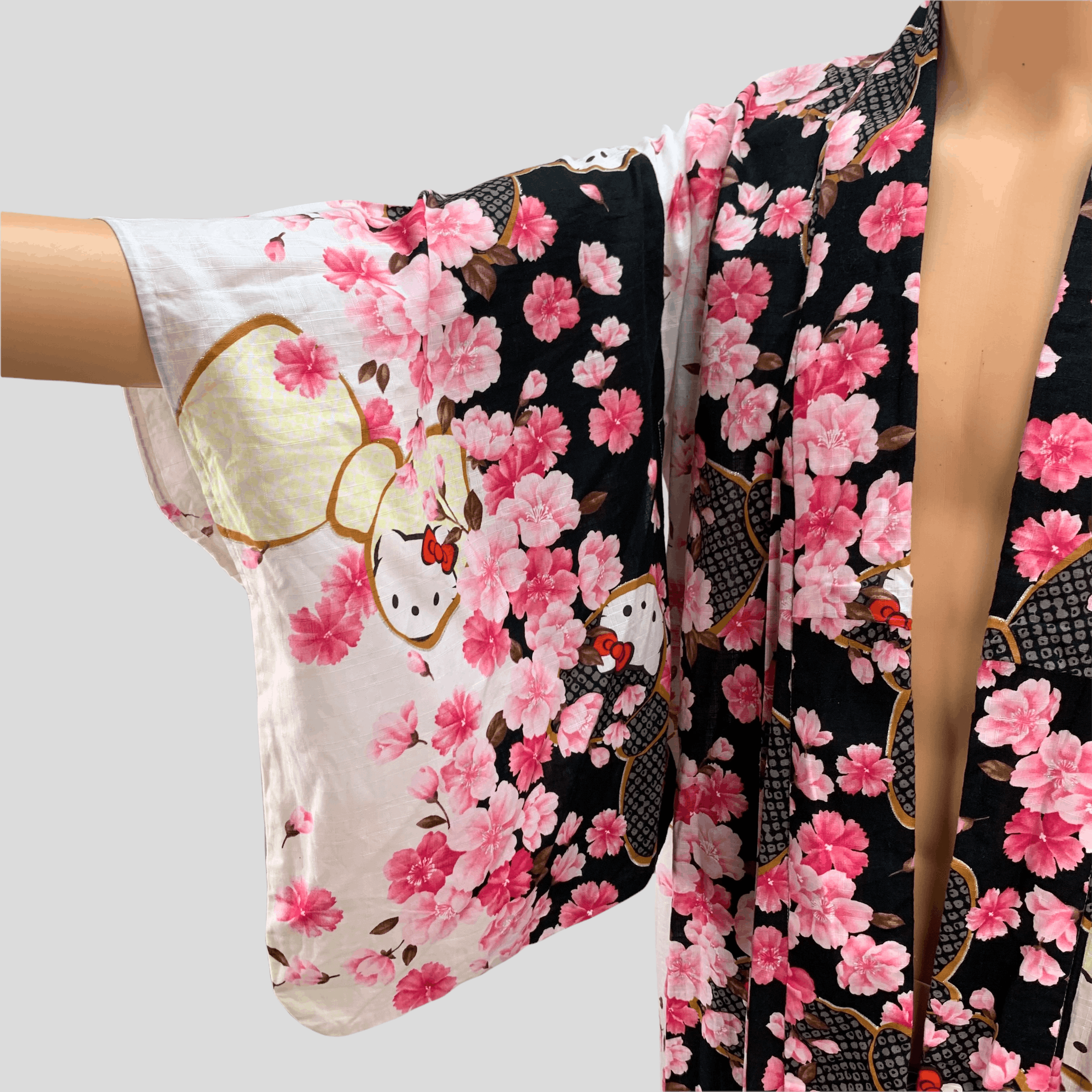 Japanese Brand Hello Kitty Sakura Graphic Printed Kimono #3672-128 Size ONE SIZE - 6 Thumbnail