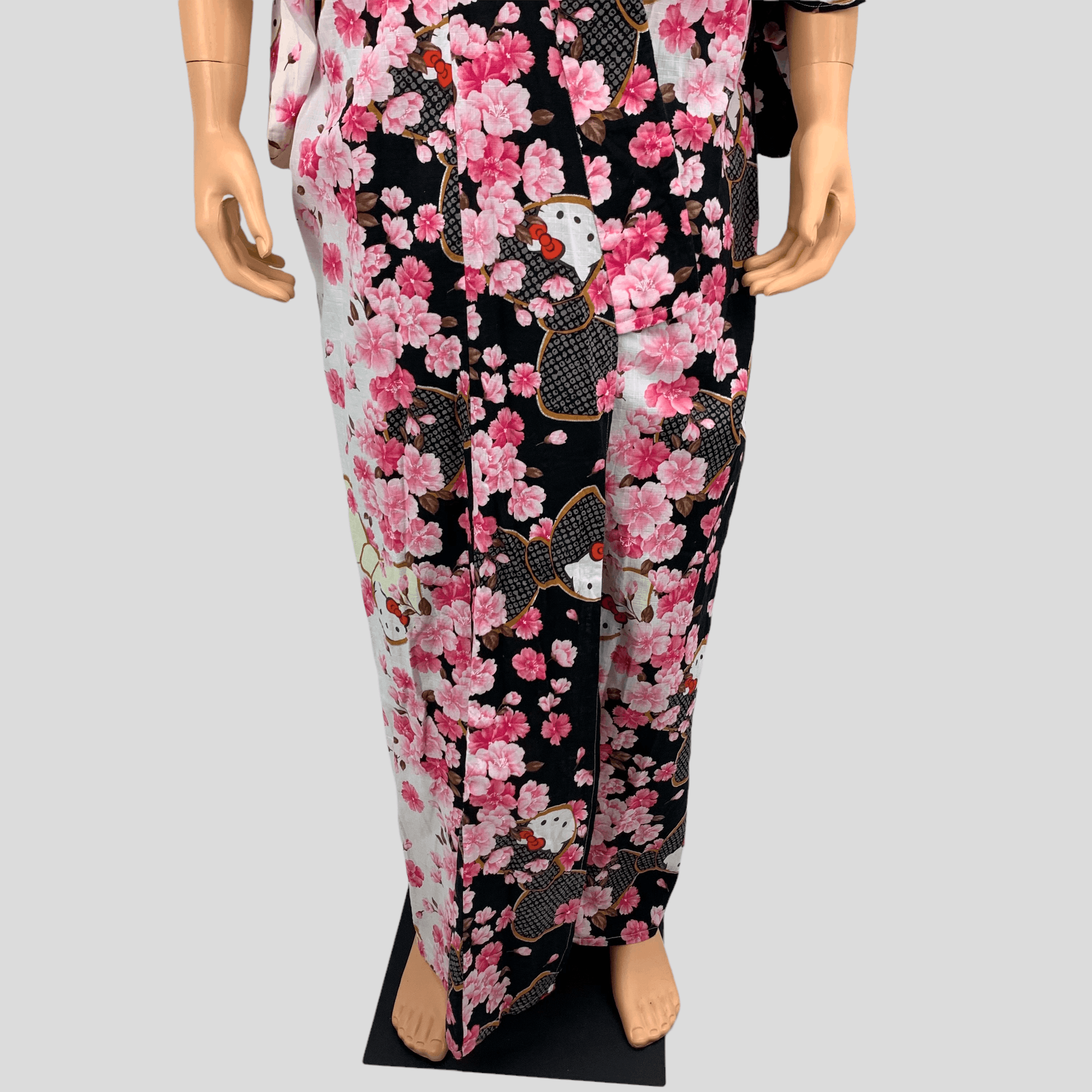 Japanese Brand Hello Kitty Sakura Graphic Printed Kimono #3672-128 Size ONE SIZE - 7 Thumbnail