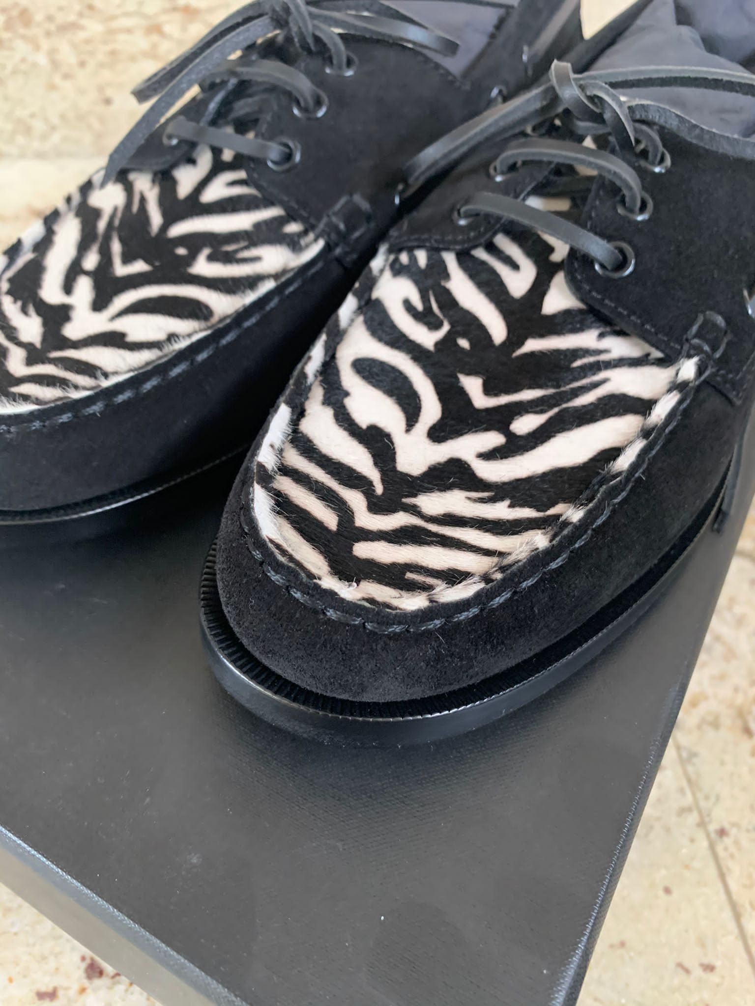 Saint Laurent Paris Suede Deck Loafers in Black with Zebra color Size US 9.5 / EU 42-43 - 10 Thumbnail