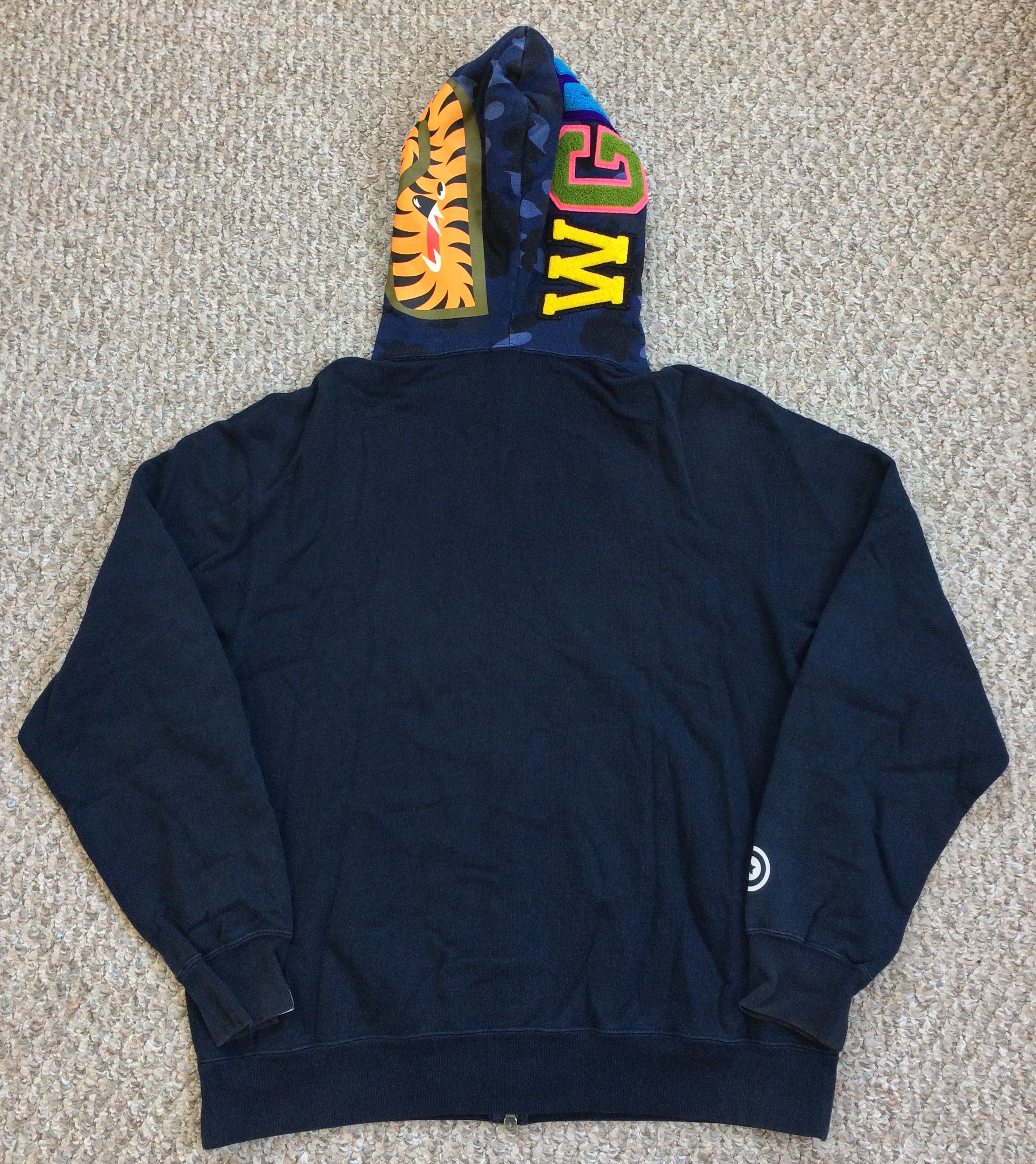 Bape S/S 2006 Bape Blue Camo Shark Hoodie Size US L / EU 52-54 / 3 - 8 Thumbnail