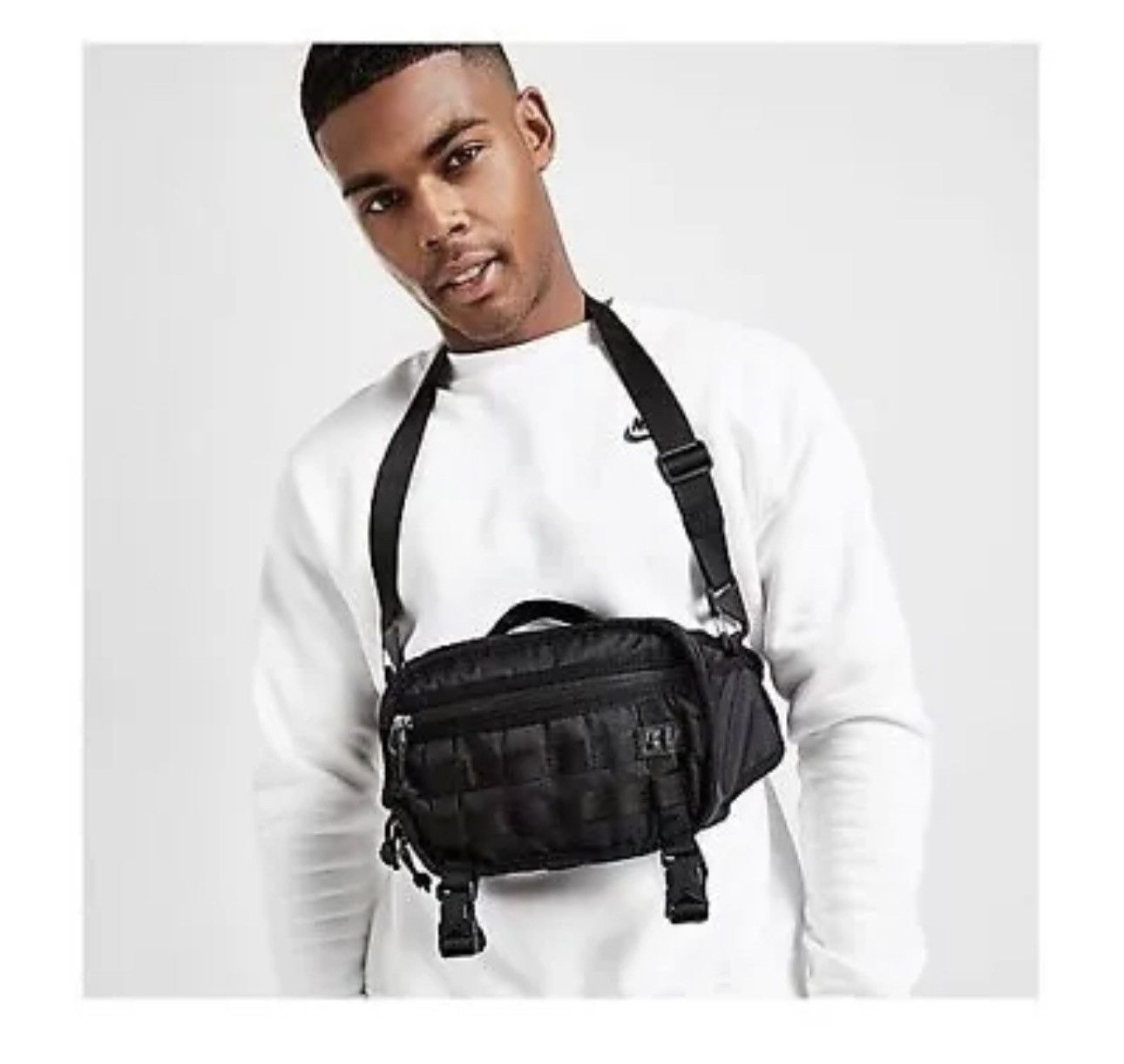 Chest pack nike on sale