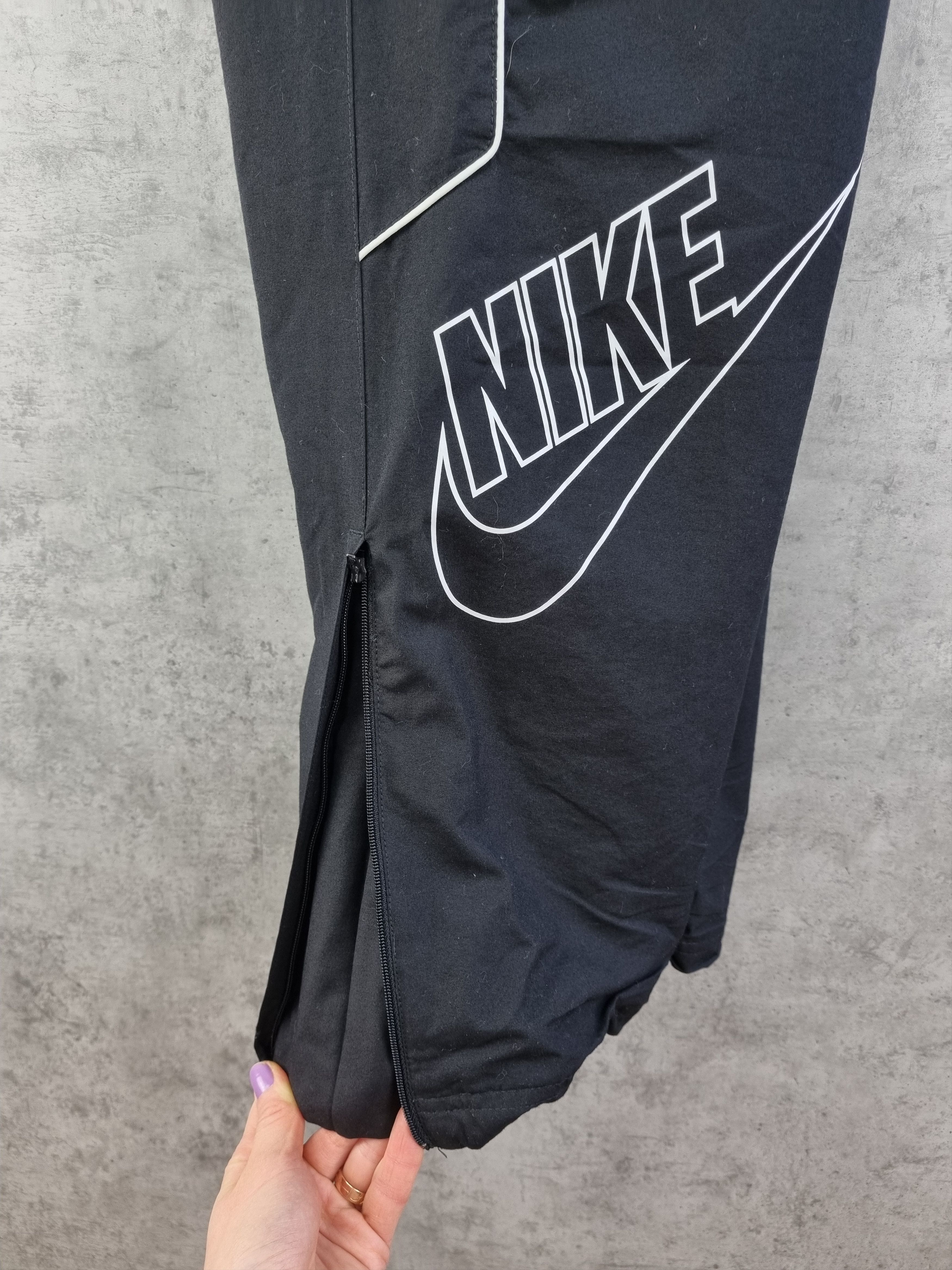 Nike × Vintage Rare Nike Swoosh Big Logo Nylon Sport Pant Size US 33 - 4 Thumbnail