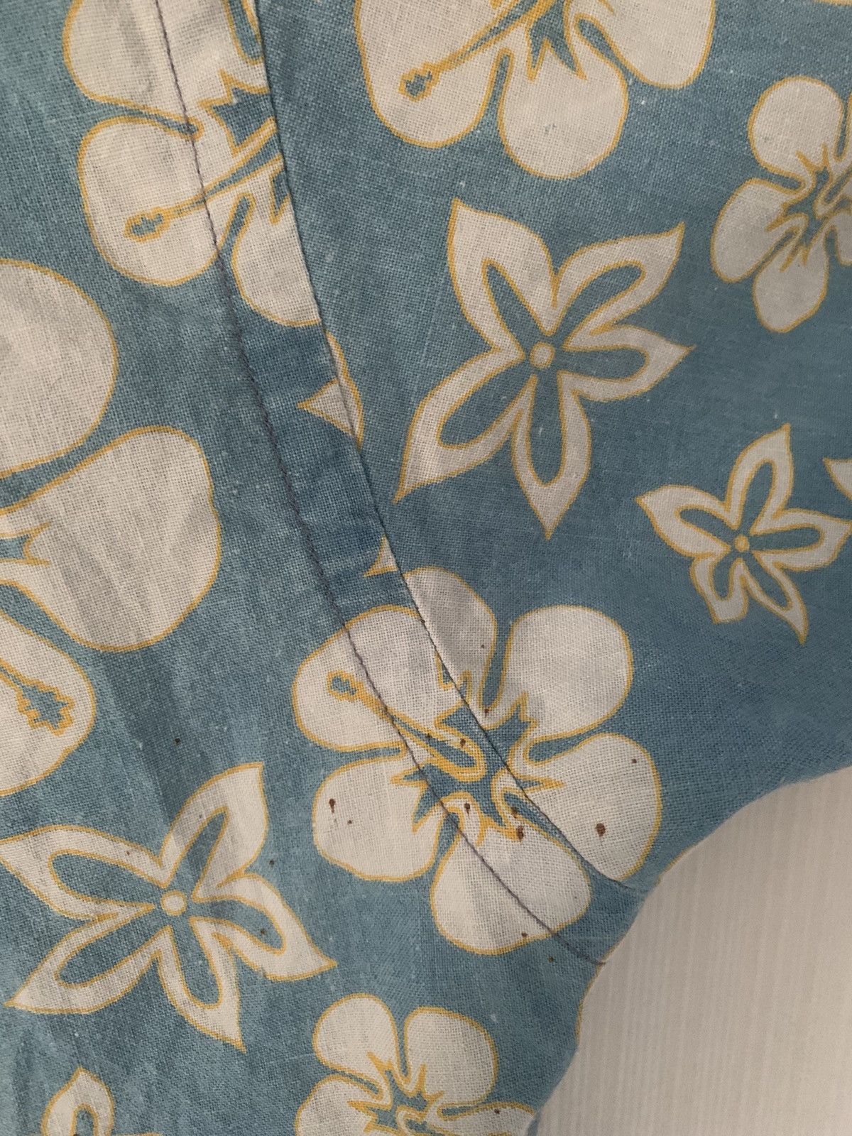 Sugar Cane × Toyo Enterprises × Vintage Vintage Sugar Cane Distressed Popover Floral Shirt Size US M / EU 48-50 / 2 - 16 Thumbnail