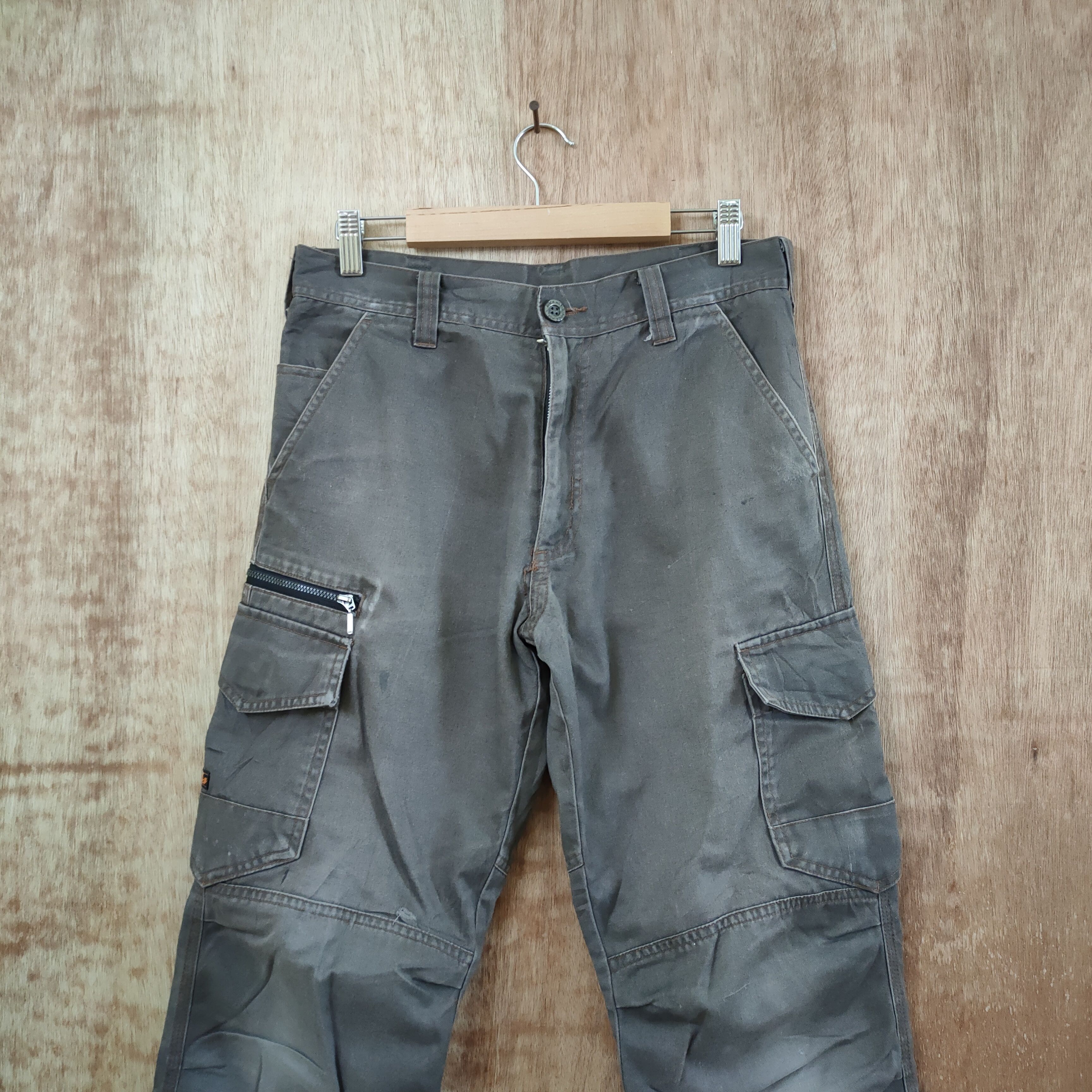 Japanese Brand JAPANESE BRAND VINTAGE CARGO PANTS DOUBLE KNEE STYLE Size US 29 - 1 Thumbnail