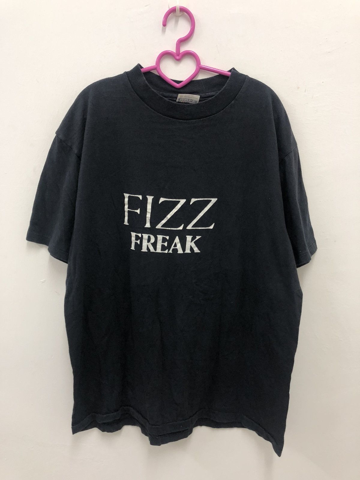 Vintage Rare 90s Vintage FIZZ FREAK Spell Out Hanes USA Tee Size US XL / EU 56 / 4 - 1 Thumbnail