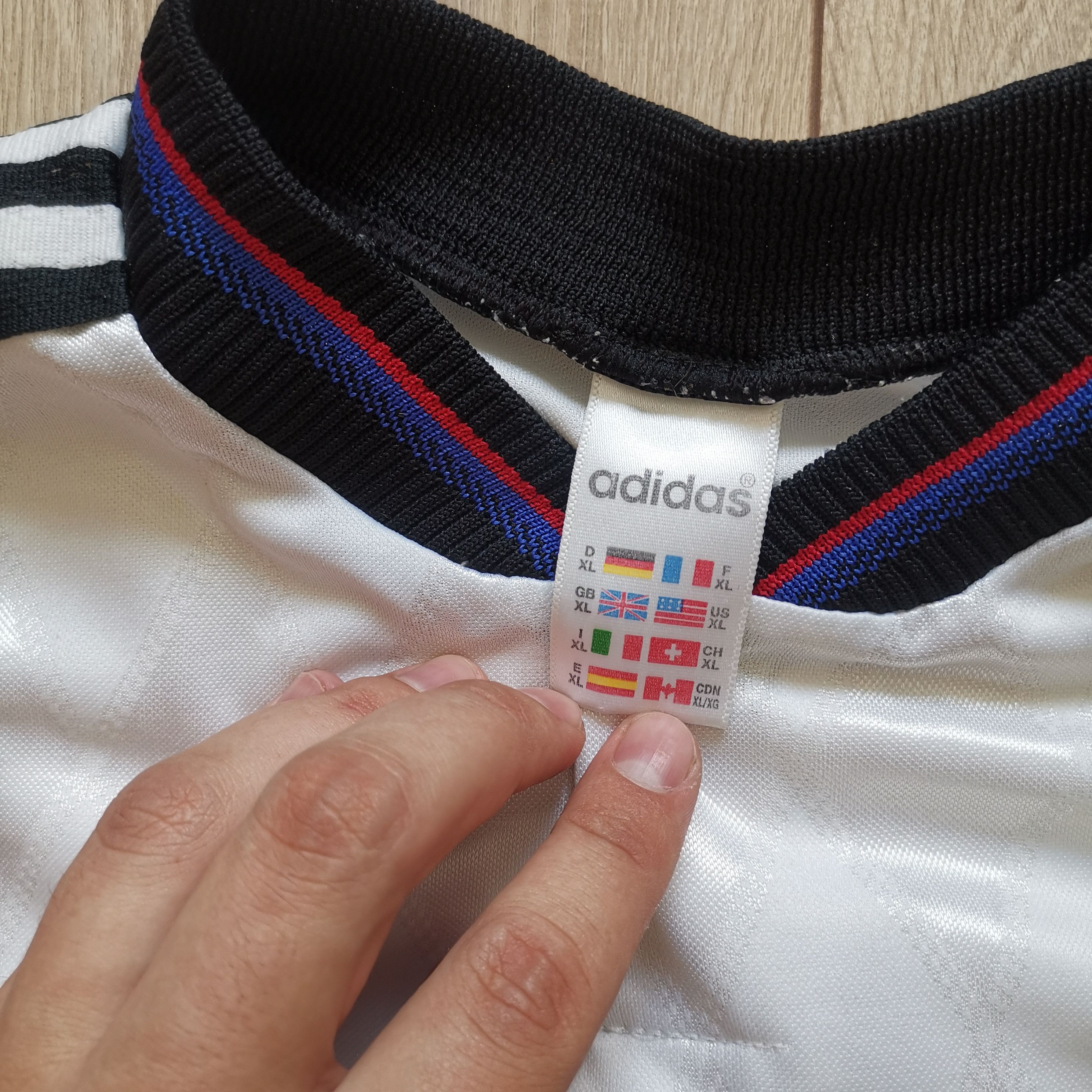 Adidas Adidas Bayern Munich 1995 1996 away soccer jersey football Size US XL / EU 56 / 4 - 2 Thumbnail
