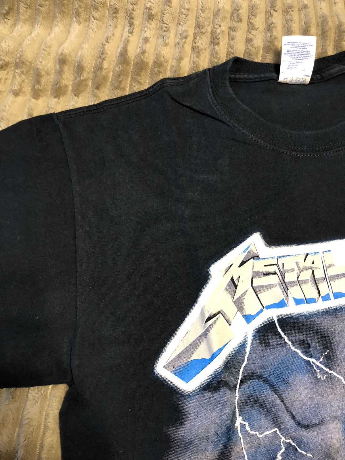 Band Tees Vintage Metallica Ride The Lightning 1994 Reprint Size US M / EU 48-50 / 2 - 12 Thumbnail