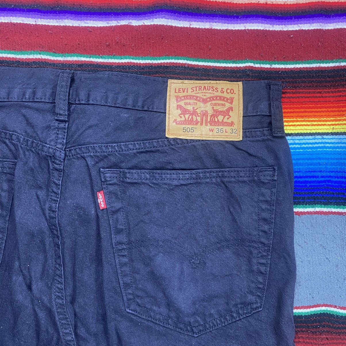 Levi's Vintage Clothing Vintage Levi’s 505 Black Denim Size US 37 - 7 Thumbnail