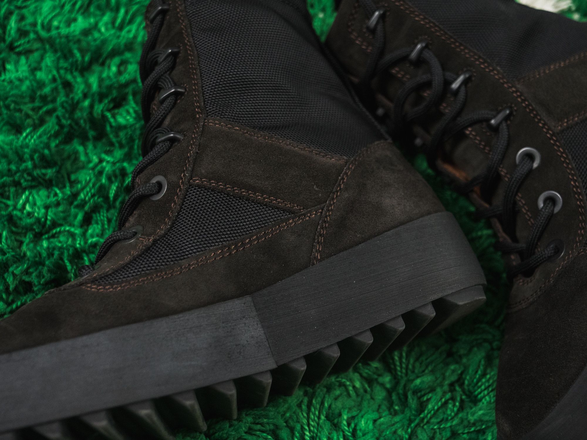 Yeezy RARE! VNGS YEEZY SEASON 3 boots OIL military sole Size US 6 / IT 36 - 11 Thumbnail