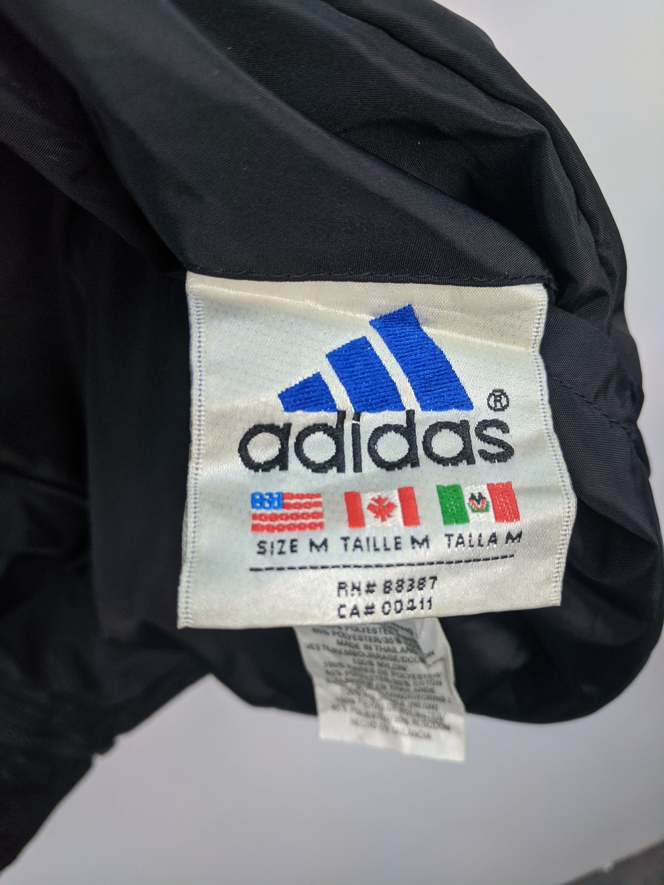 Adidas Vintage Adidas Windbreaker Jacket J0334 Size US M / EU 48-50 / 2 - 7 Thumbnail