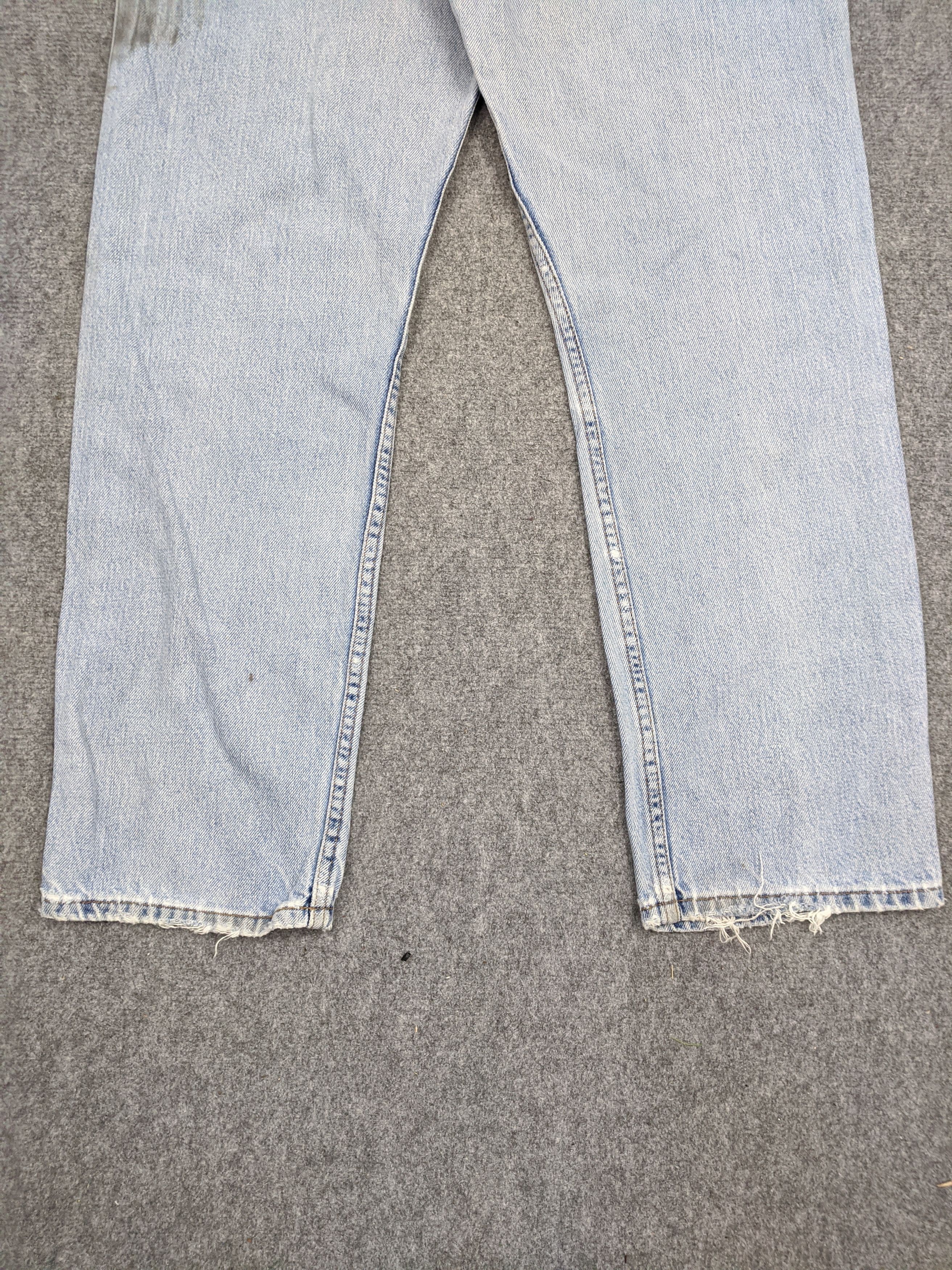 Vintage Levis 505 Light Wash Jeans 34x28 DP0619