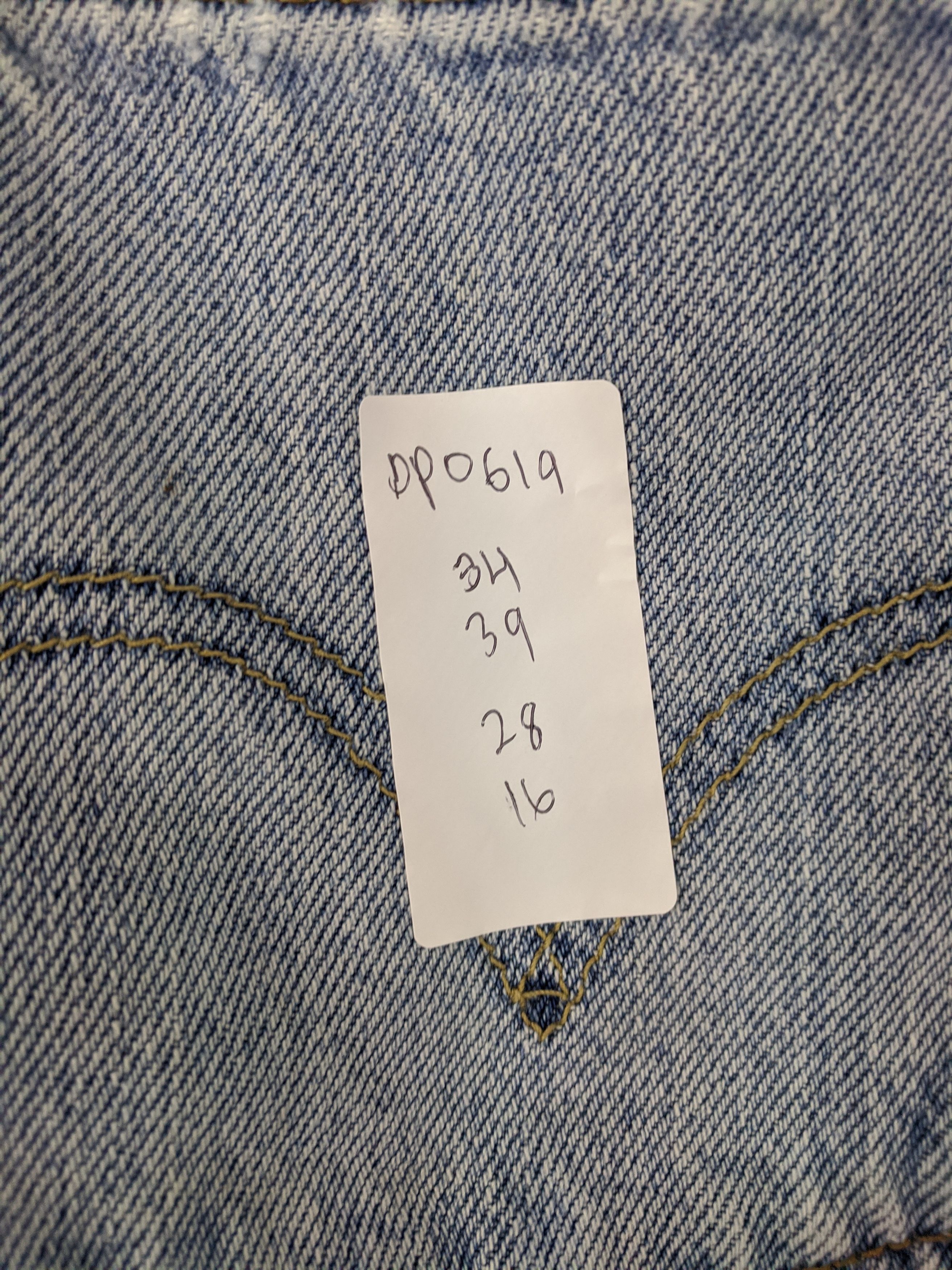 Vintage Levis 505 Light Wash Jeans 34x28 DP0619