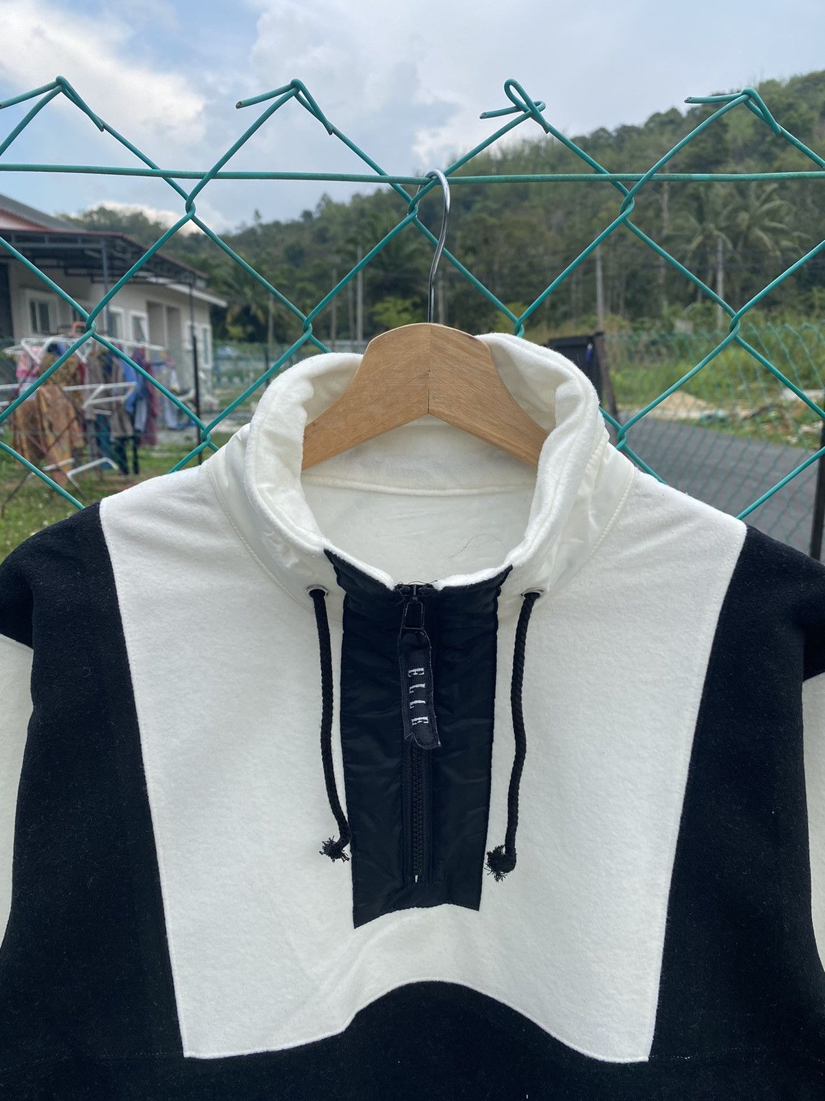Japanese Brand Vintage Elle Sport Spellout Half Zipper Fleece Size US M / EU 48-50 / 2 - 3 Thumbnail