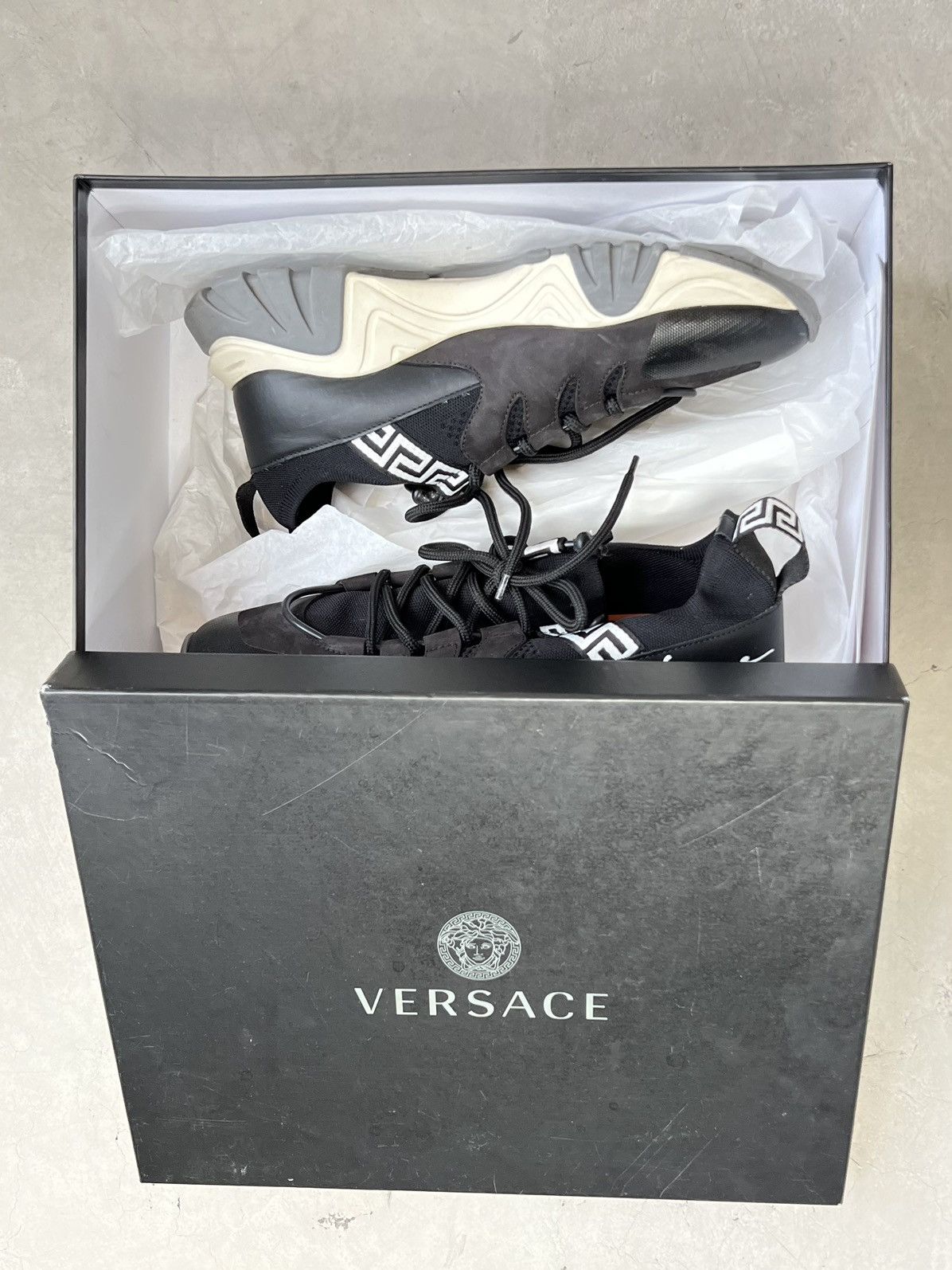 Versace Versace Sneakers Size US 11 / EU 44 - 13 Thumbnail