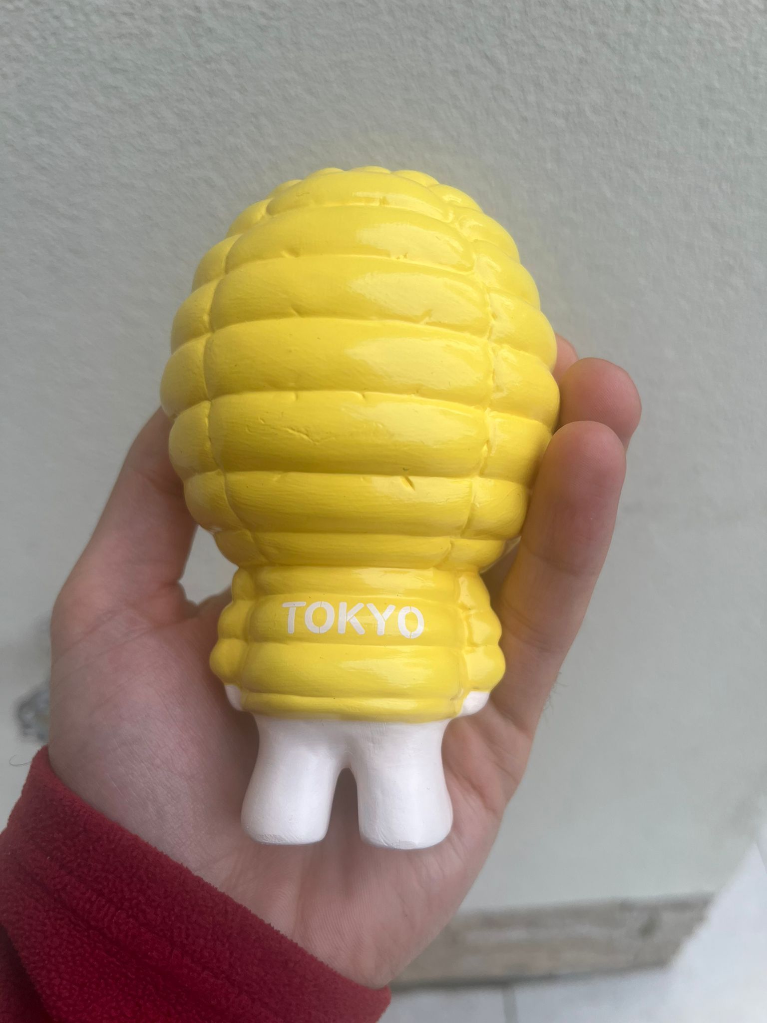 Moncler o1rshd1 Gremlin Display Doll in Yellow & White Size ONE SIZE - 4 Thumbnail
