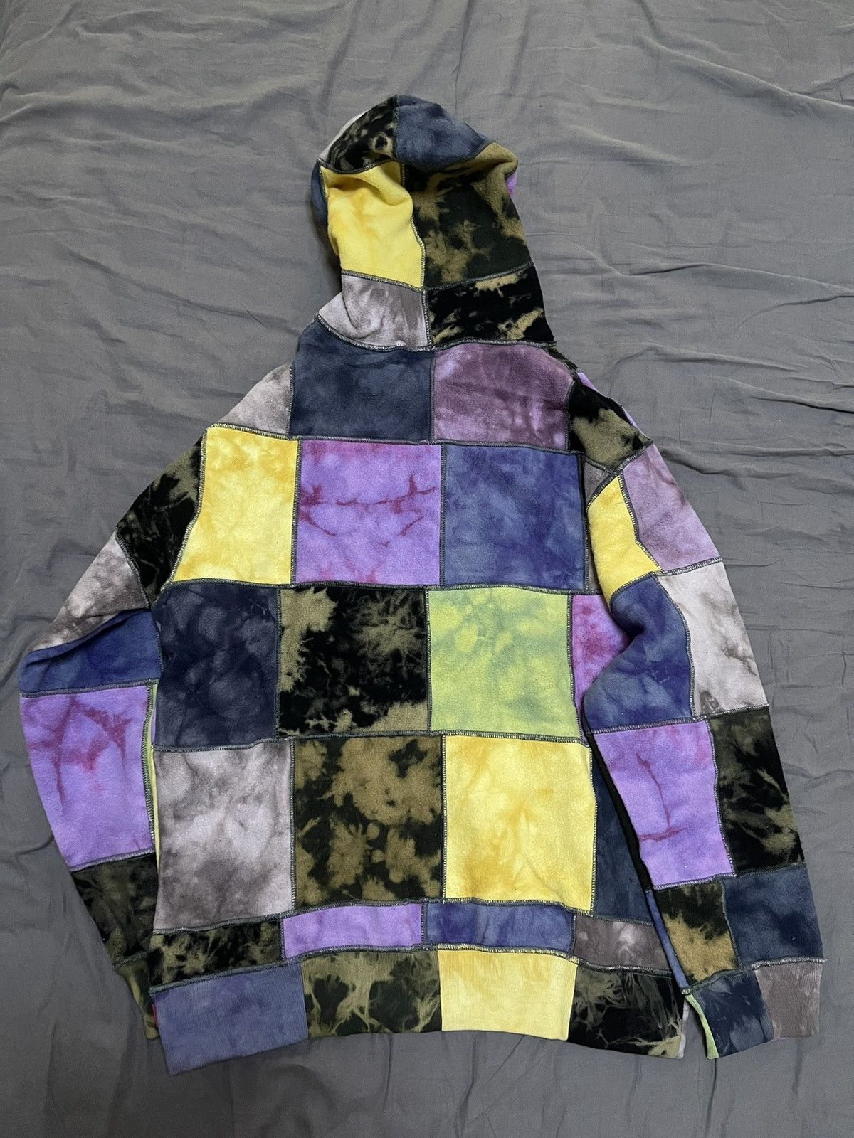 Supreme Supreme ss19 patchwork tie dye hoodie hooded sweatshirt Size US M / EU 48-50 / 2 - 3 Thumbnail
