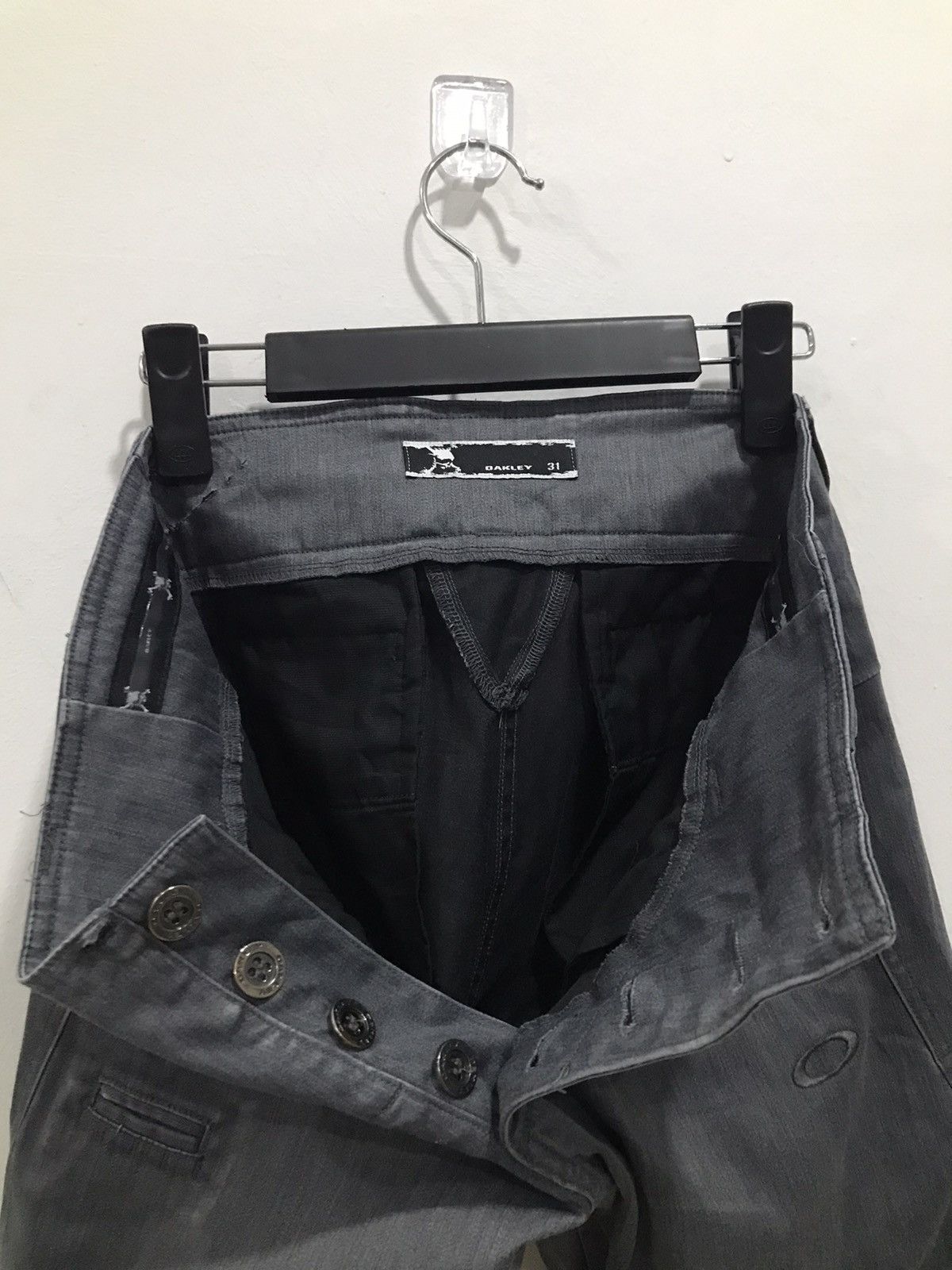 Oakley Oakley rare🔥🔥 low rise trouser Pants Size US 30 / EU 46 - 14 Thumbnail