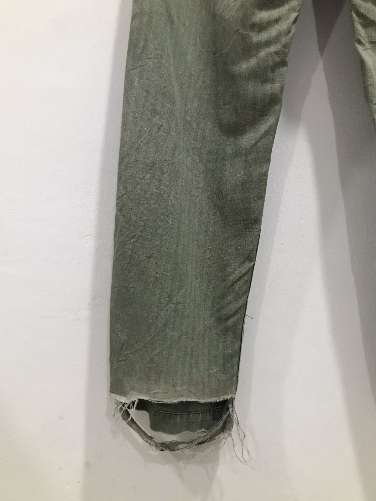 HOLLYWOOD RANCH MARKET Rare🔥Distressed HR Market baker Fatigue pants Size US 30 / EU 46 - 18 Thumbnail