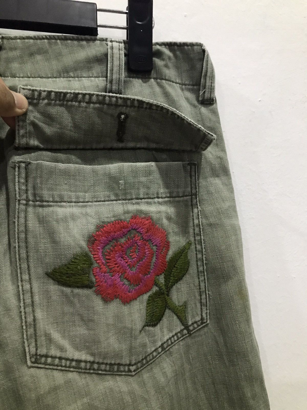 HOLLYWOOD RANCH MARKET Rare🔥Distressed HR Market baker Fatigue pants Size US 30 / EU 46 - 14 Thumbnail