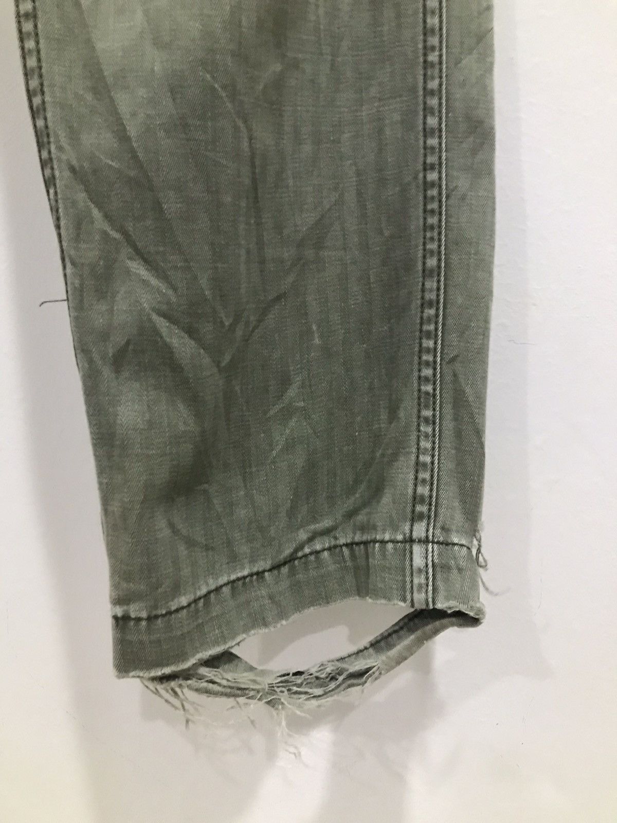 HOLLYWOOD RANCH MARKET Rare🔥Distressed HR Market baker Fatigue pants Size US 30 / EU 46 - 9 Thumbnail