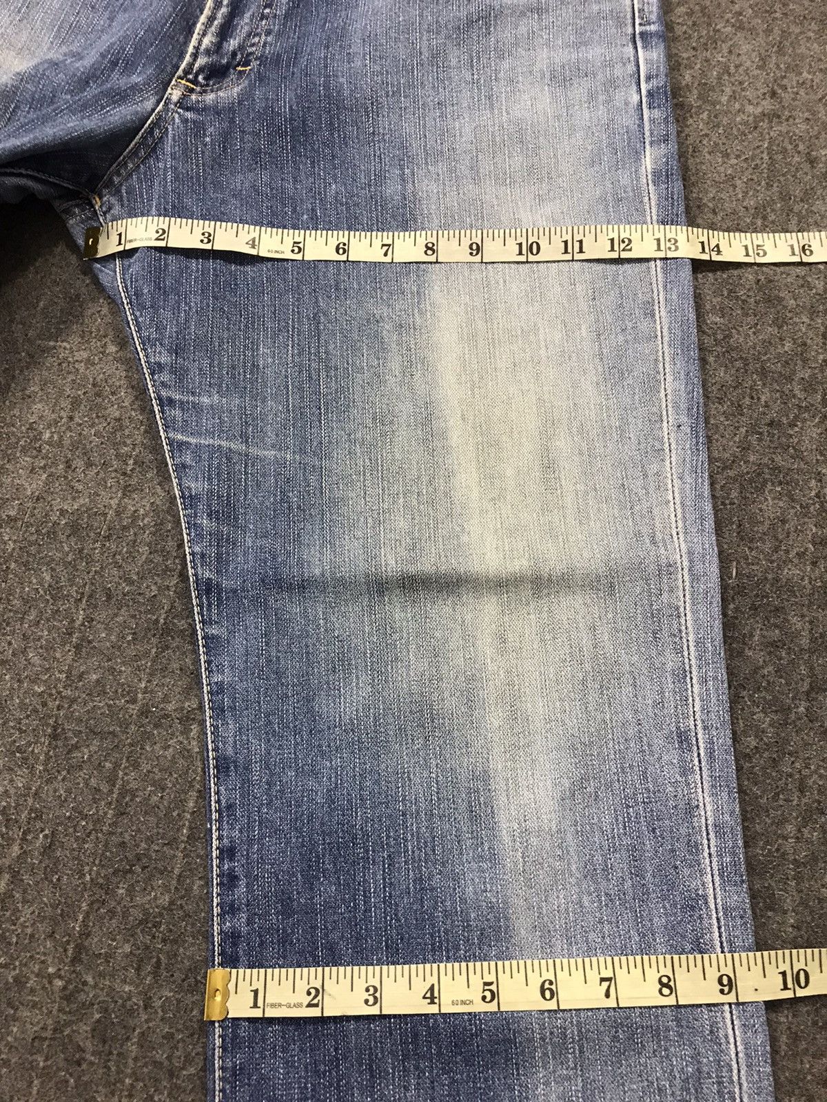 Japanese Brand × Vintage × Wrangler Vintage Wrangler Blue Wash Zipper Style Size US 35 - 16 Thumbnail