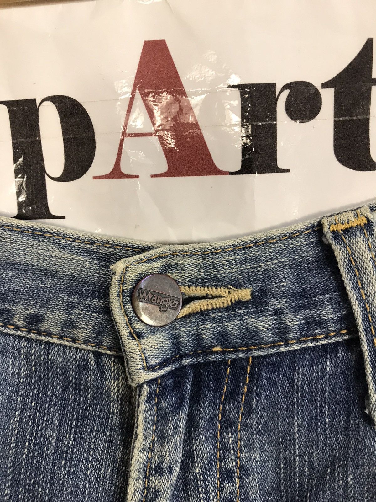 Japanese Brand × Vintage × Wrangler Vintage Wrangler Blue Wash Zipper Style Size US 35 - 8 Thumbnail
