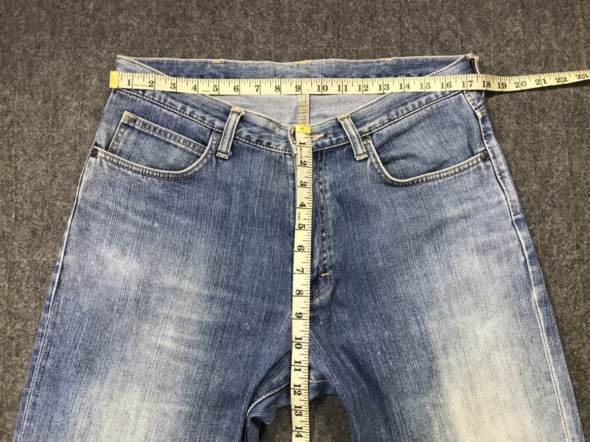 Japanese Brand × Vintage × Wrangler Vintage Wrangler Blue Wash Zipper Style Size US 35 - 15 Thumbnail