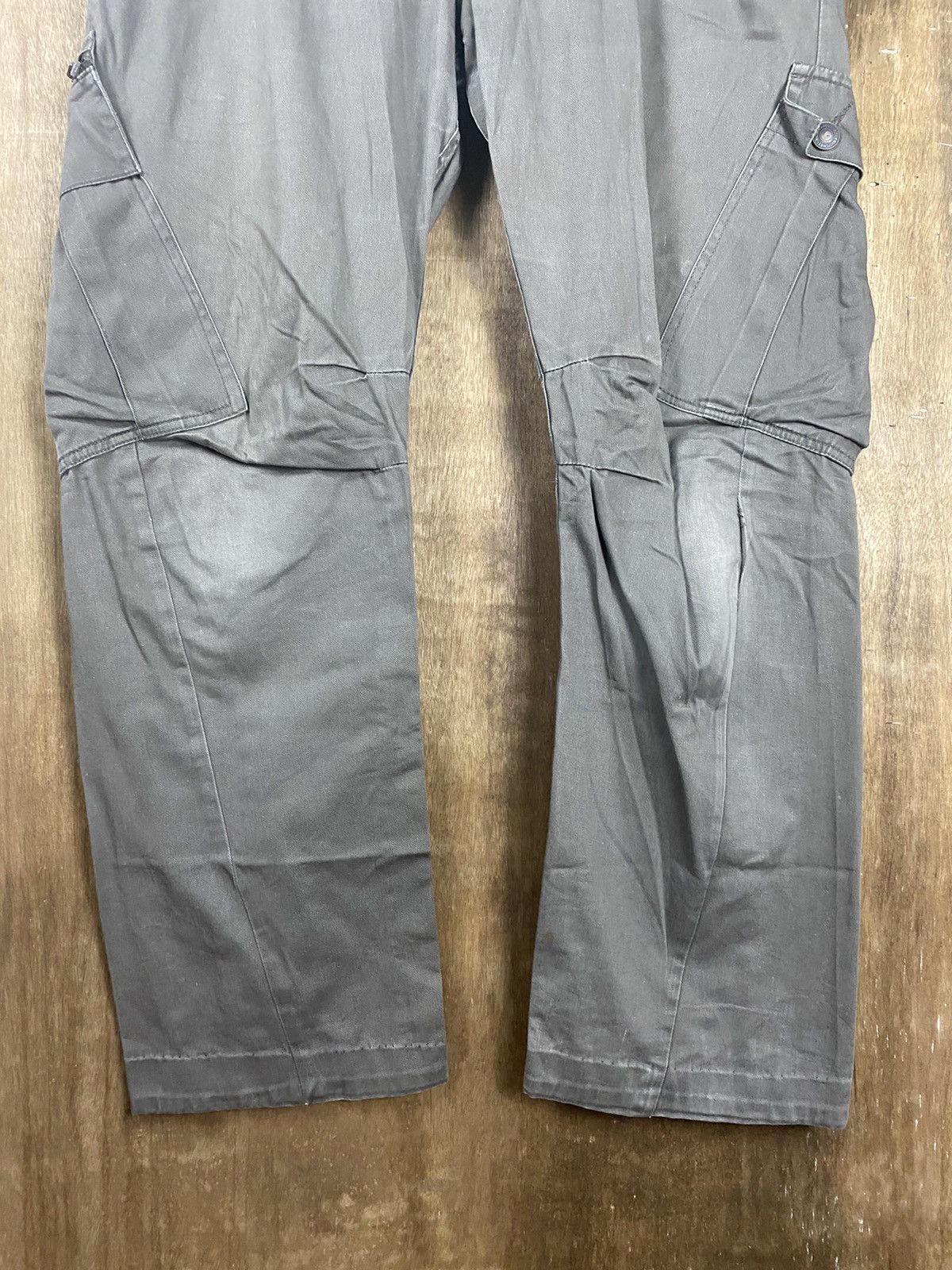 Japanese Brand DL International multipocket double waist Cargo Pants #2444 Size US 32 / EU 48 - 3 Thumbnail
