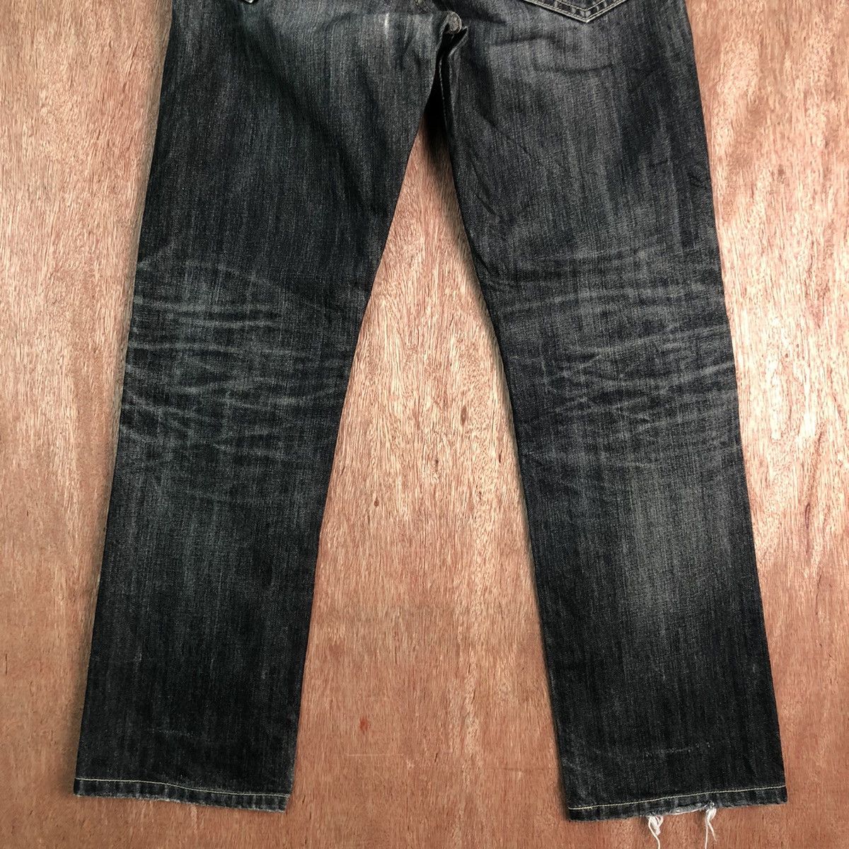 Uniqlo DLL UJ Uniqlo Black distressed Denim Jeans Pants #c272 Size US 29 - 8 Thumbnail