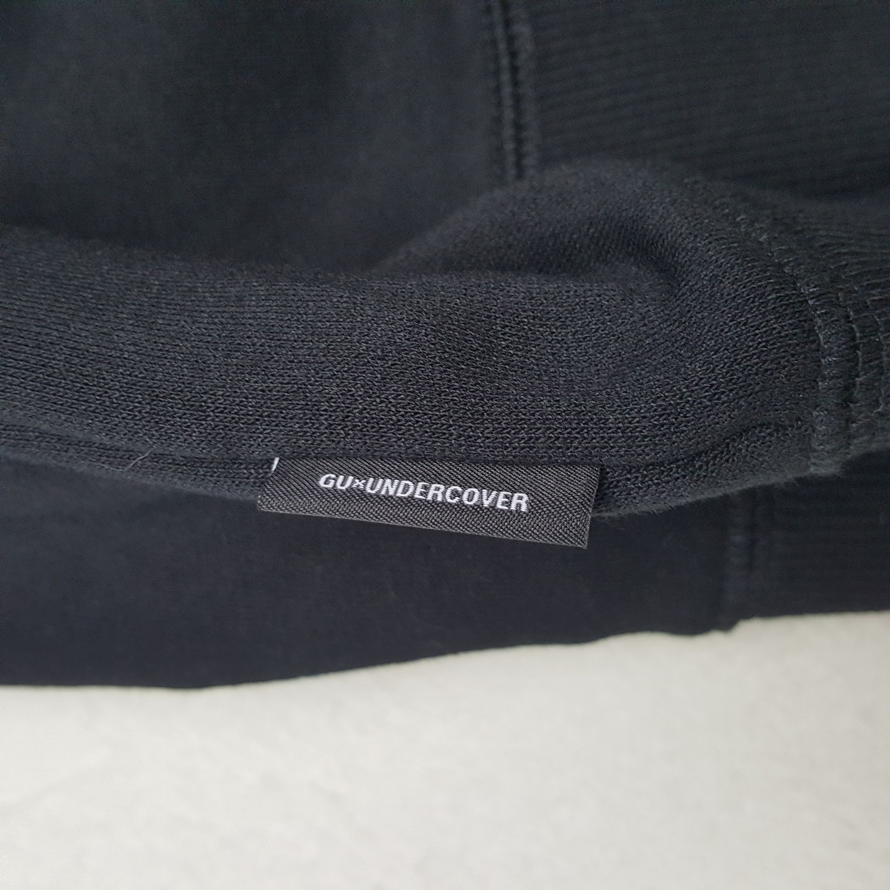 Japanese Brand GU X UNDERCOVER Flowers Design Custom Logo Sweatshirt Size US M / EU 48-50 / 2 - 7 Thumbnail
