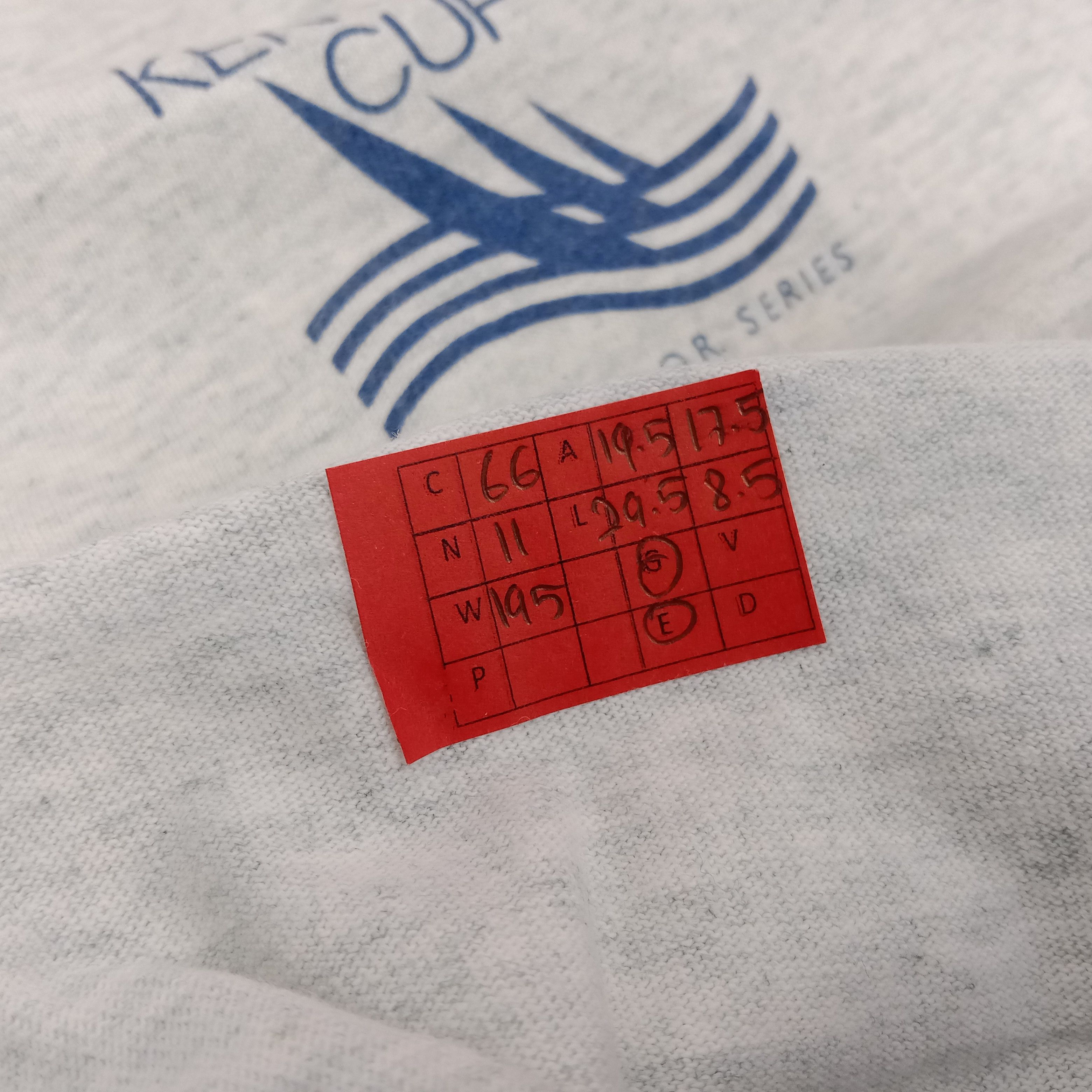 Vintage Hawaii Kenwood Cup Racing Surfing Style Vintage Tshirt Size US M / EU 48-50 / 2 - 11 Thumbnail