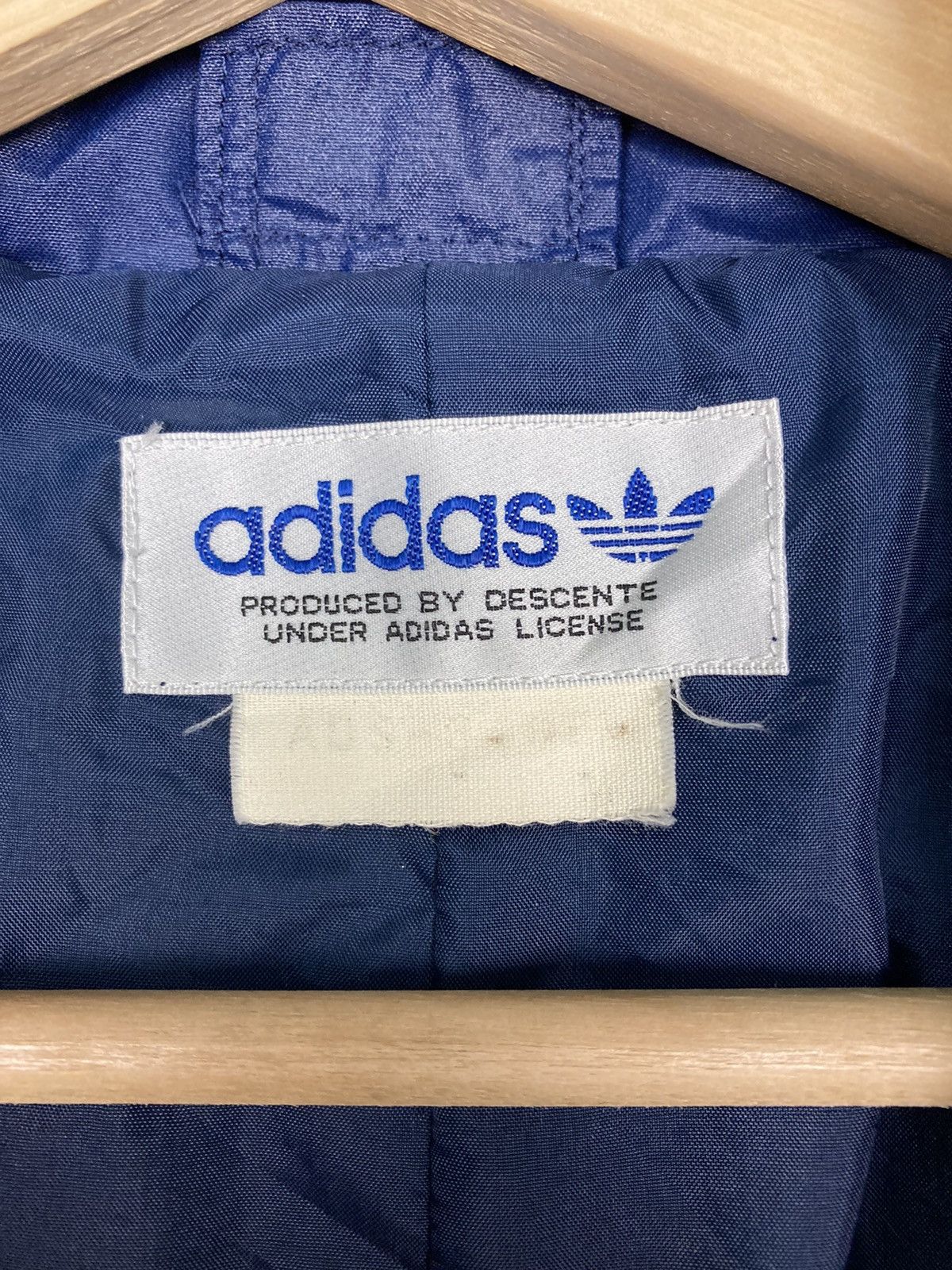 Adidas Adidas puffer jacket nice design size XS Size US XS / EU 42 / 0 - 5 Thumbnail