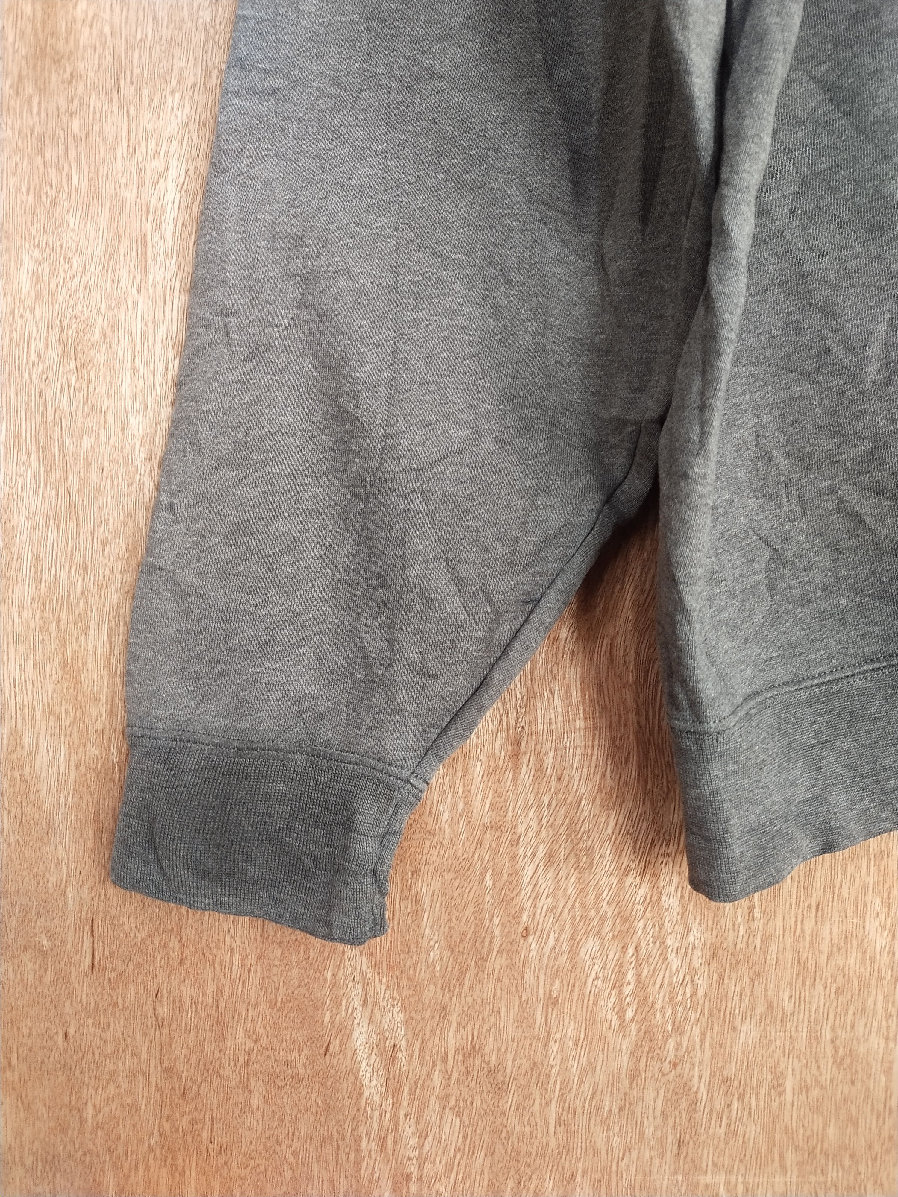 DC DL DC skate faded Gray sweaters sweatshirt #S232 Size US L / EU 52-54 / 3 - 5 Thumbnail