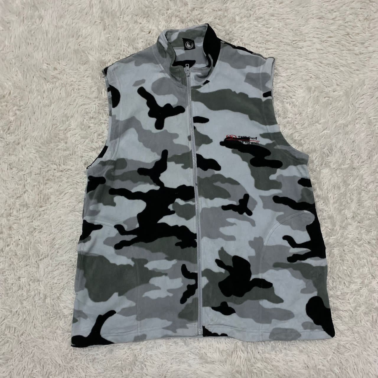 Other T&C Surf Design Hawaii Camo vest Size US L / EU 52-54 / 3 - 8 Thumbnail