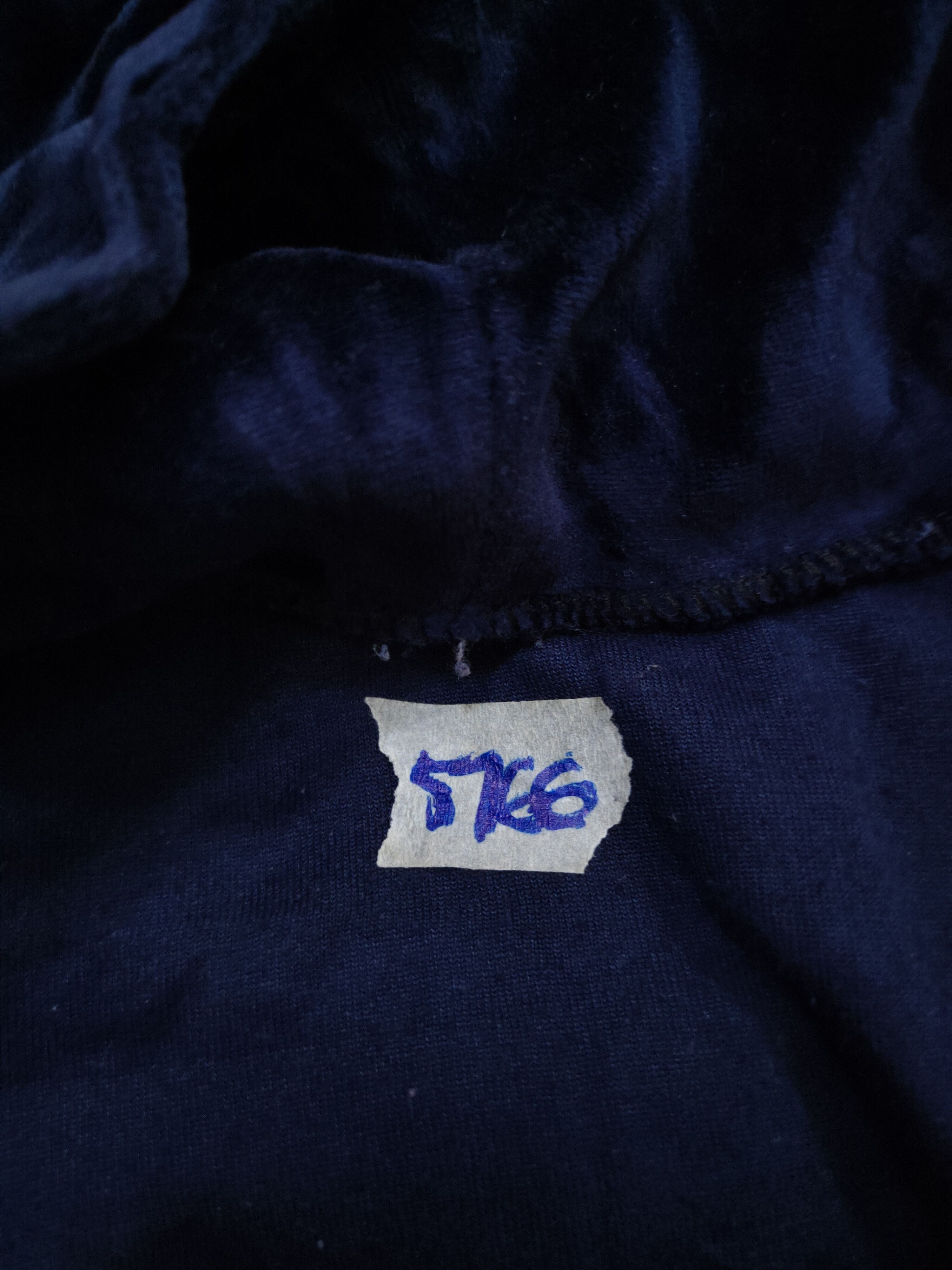 Japanese Brand DL Anna Sui Dark Blue Hoodie Sweater #5766 Size M / US 6-8 / IT 42-44 - 12 Thumbnail