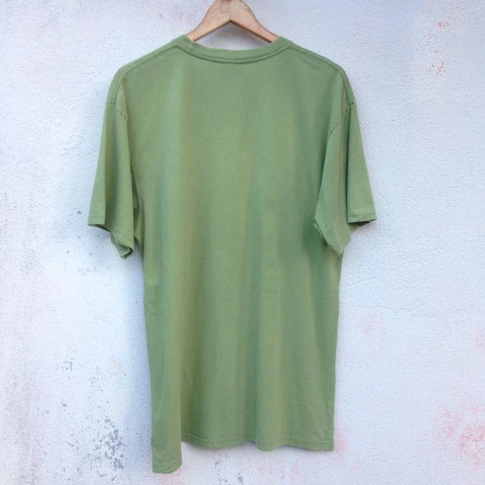 Nike × Vintage Vintage Nike Y2K Big Logo Tee Size US L / EU 52-54 / 3 - 3 Thumbnail